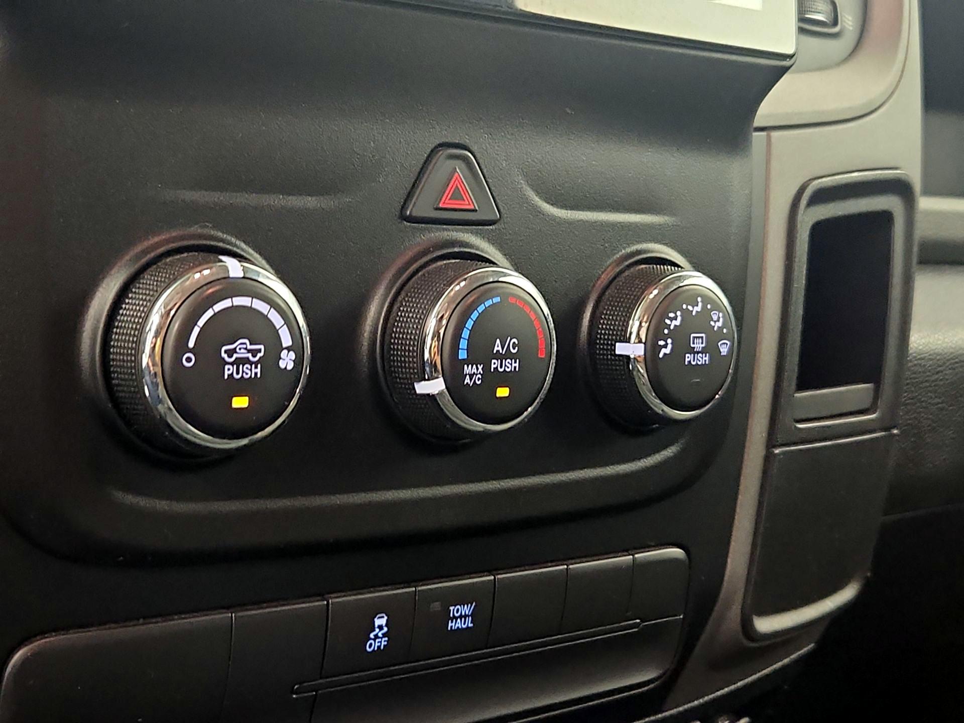 Thumbnail: 2016 RAM 1500 - 17