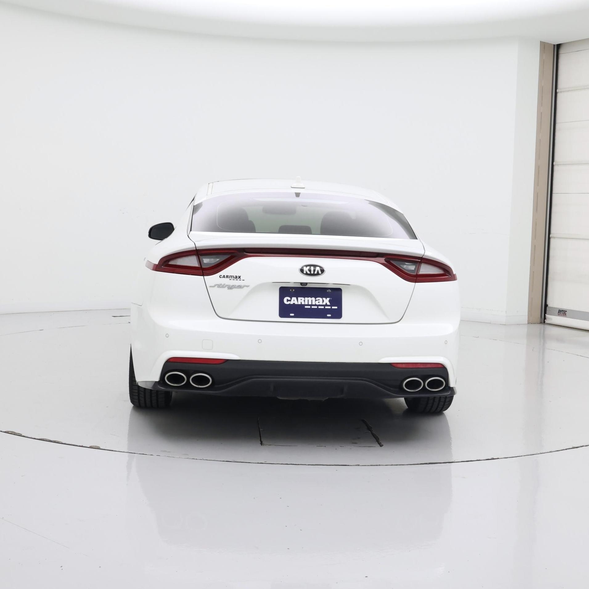 Thumbnail: 2018 Kia Stinger - 6