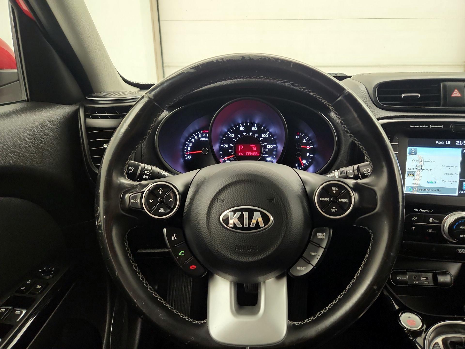 Thumbnail: 2017 Kia Soul - 10