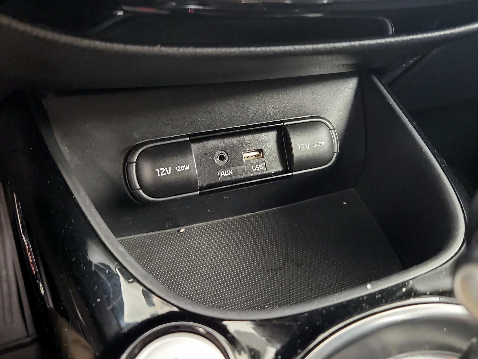 Thumbnail: 2017 Kia Soul - 19
