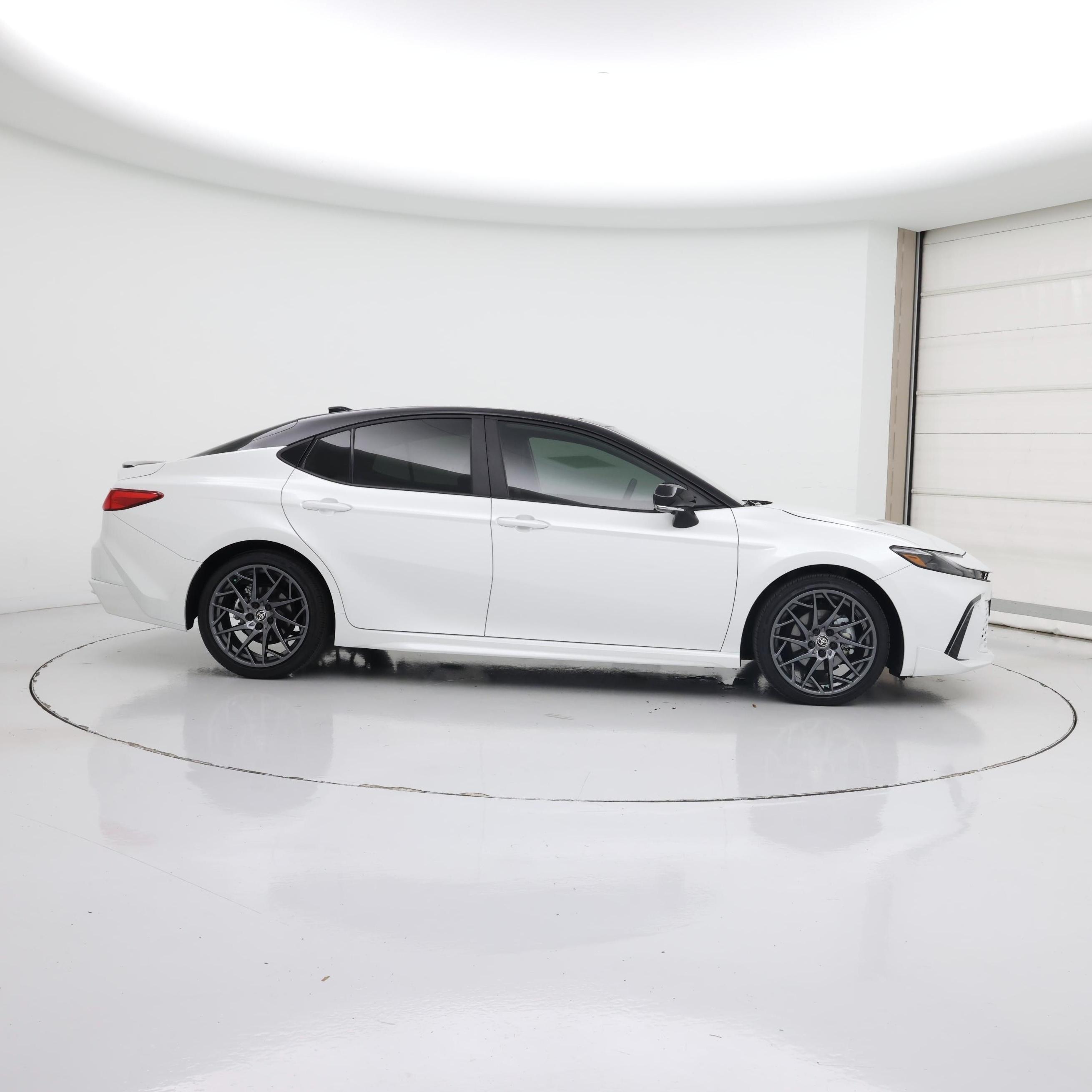 Thumbnail: 2025 Toyota Camry - 7
