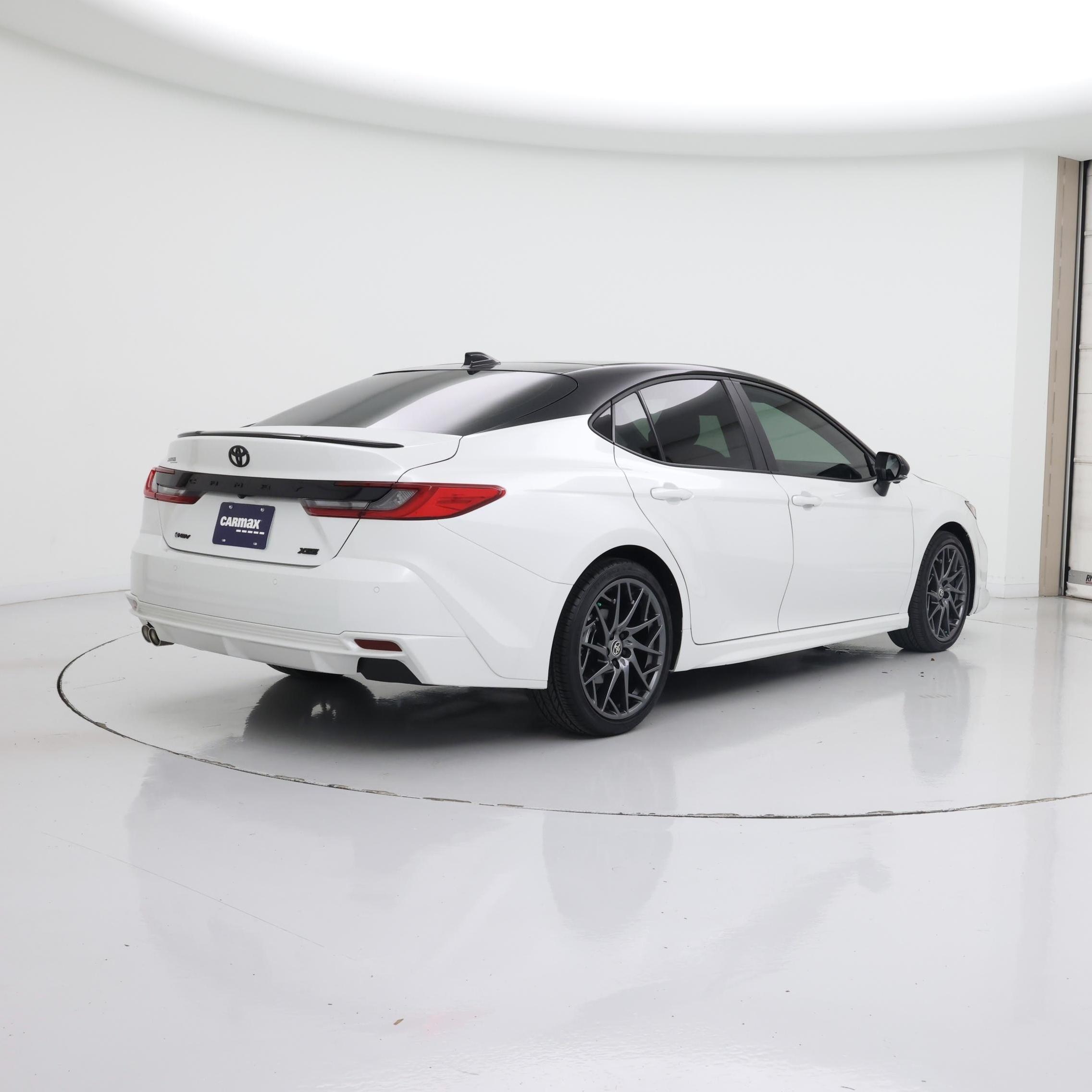 Thumbnail: 2025 Toyota Camry - 8