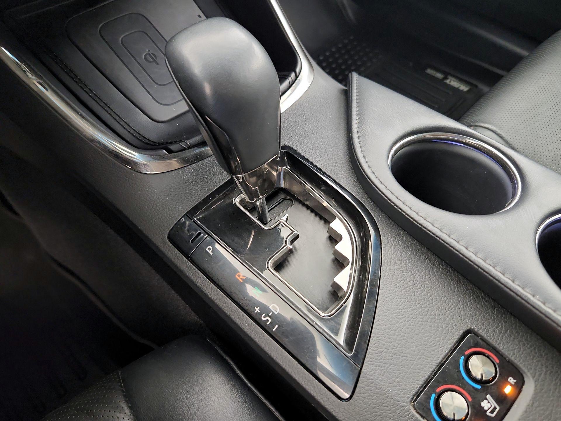 Thumbnail: 2016 Toyota Avalon - 18