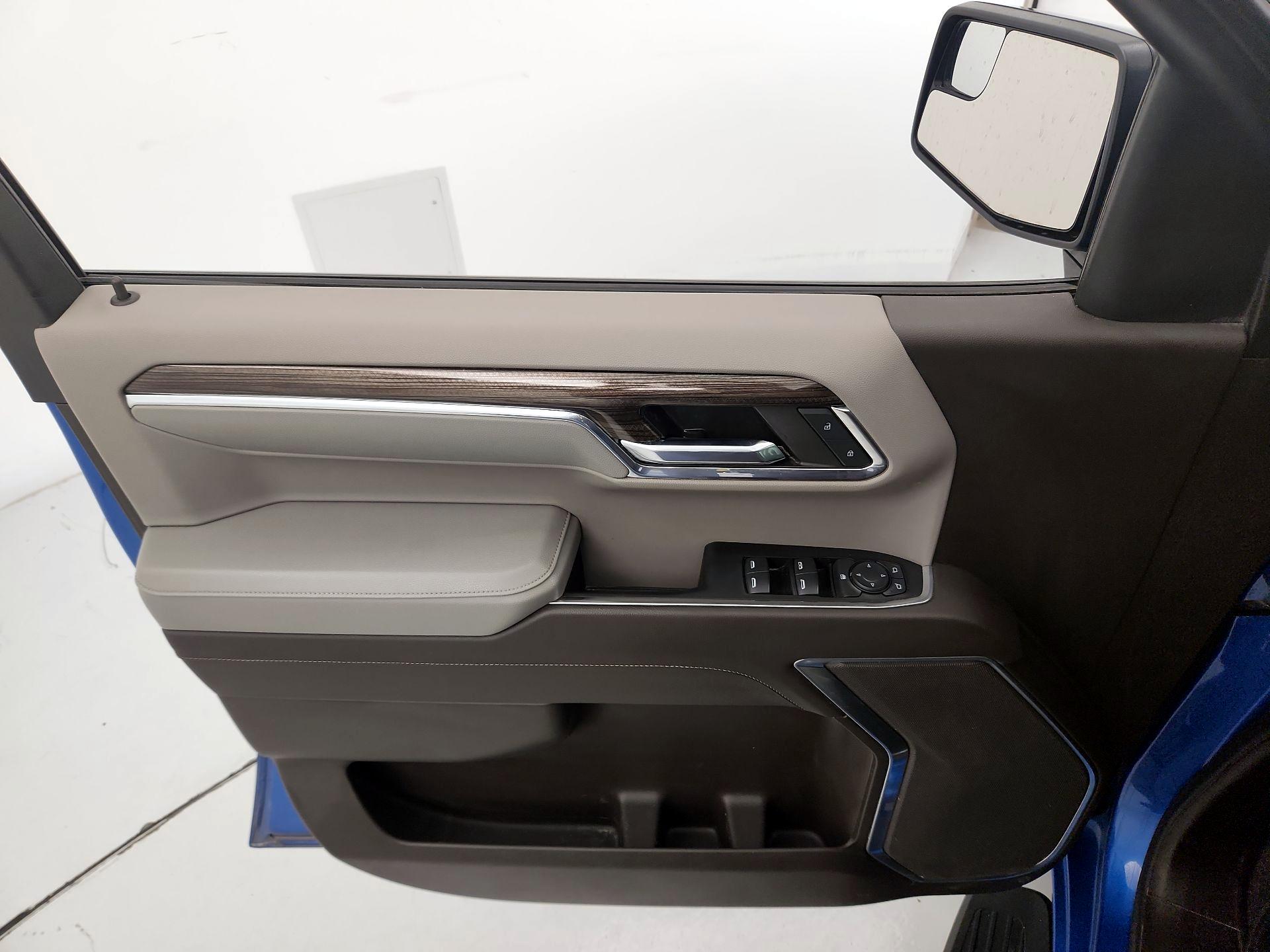 Thumbnail: 2023 Chevrolet Silverado 1500 - 12