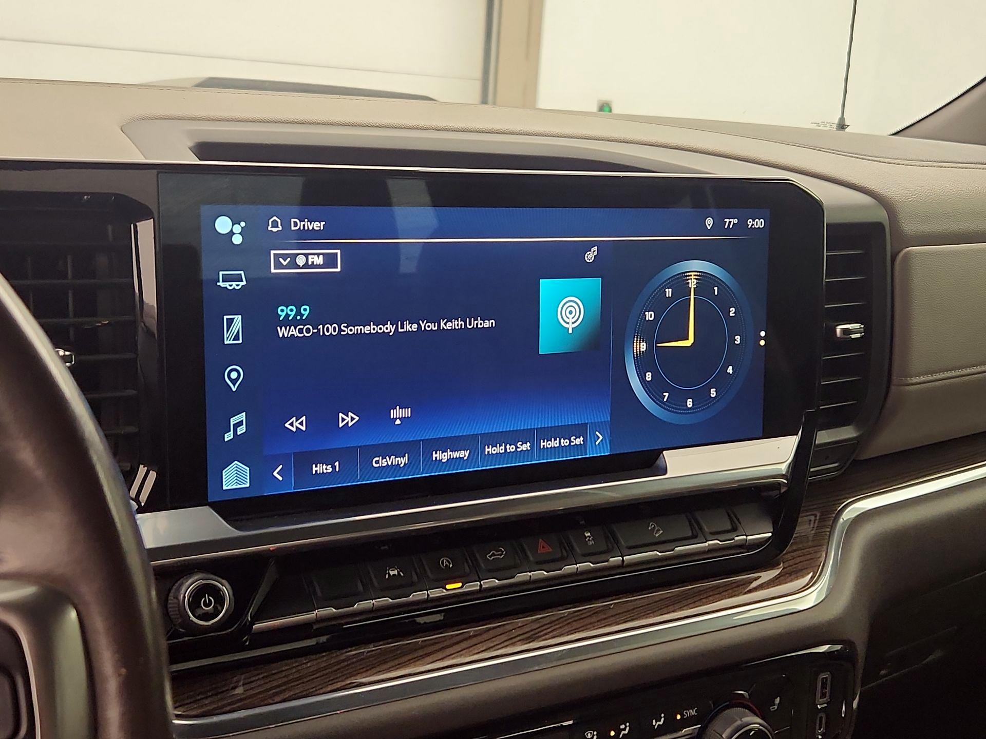 Thumbnail: 2023 Chevrolet Silverado 1500 - 16