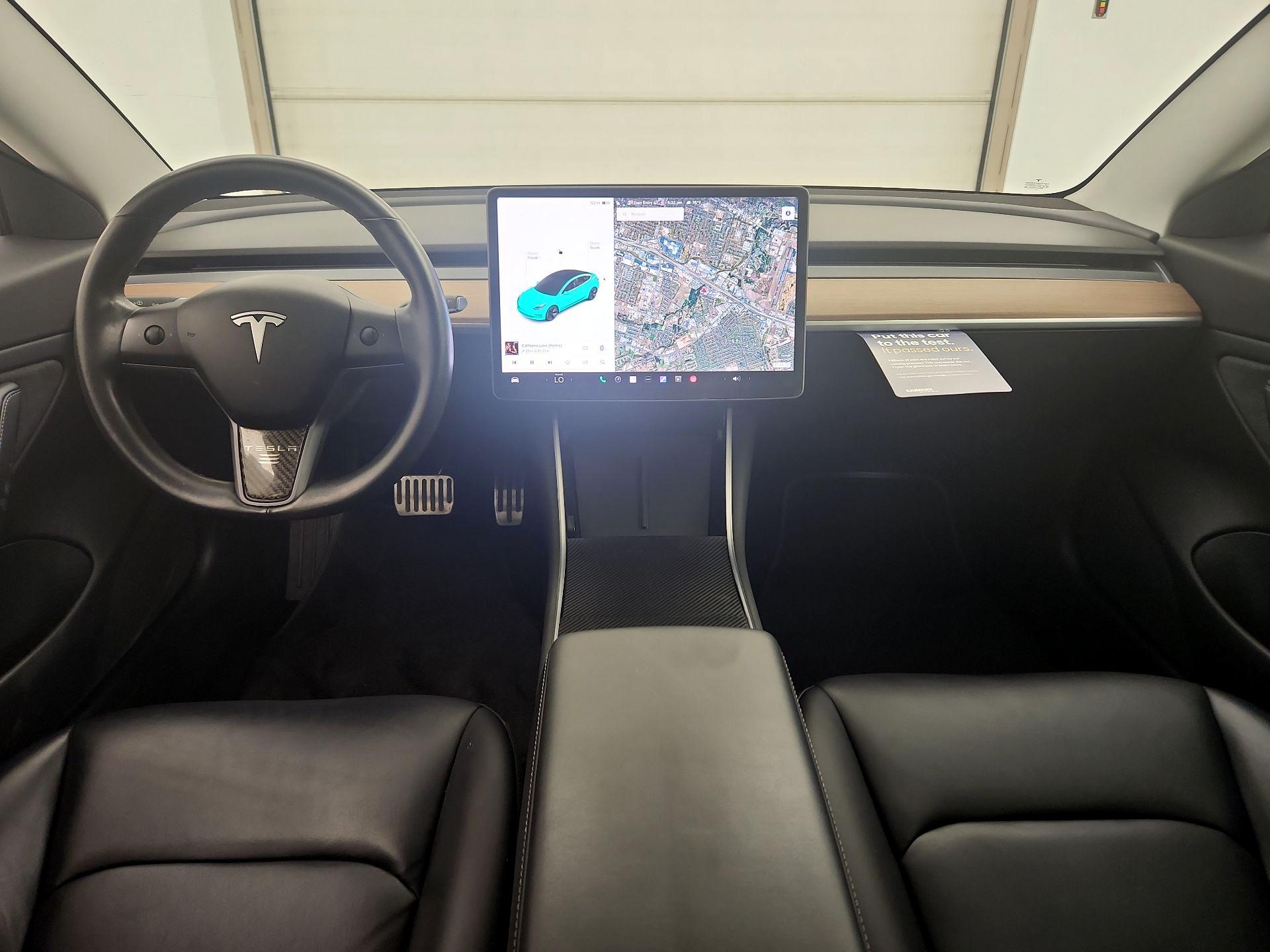Thumbnail: 2018 Tesla Model 3 - 9