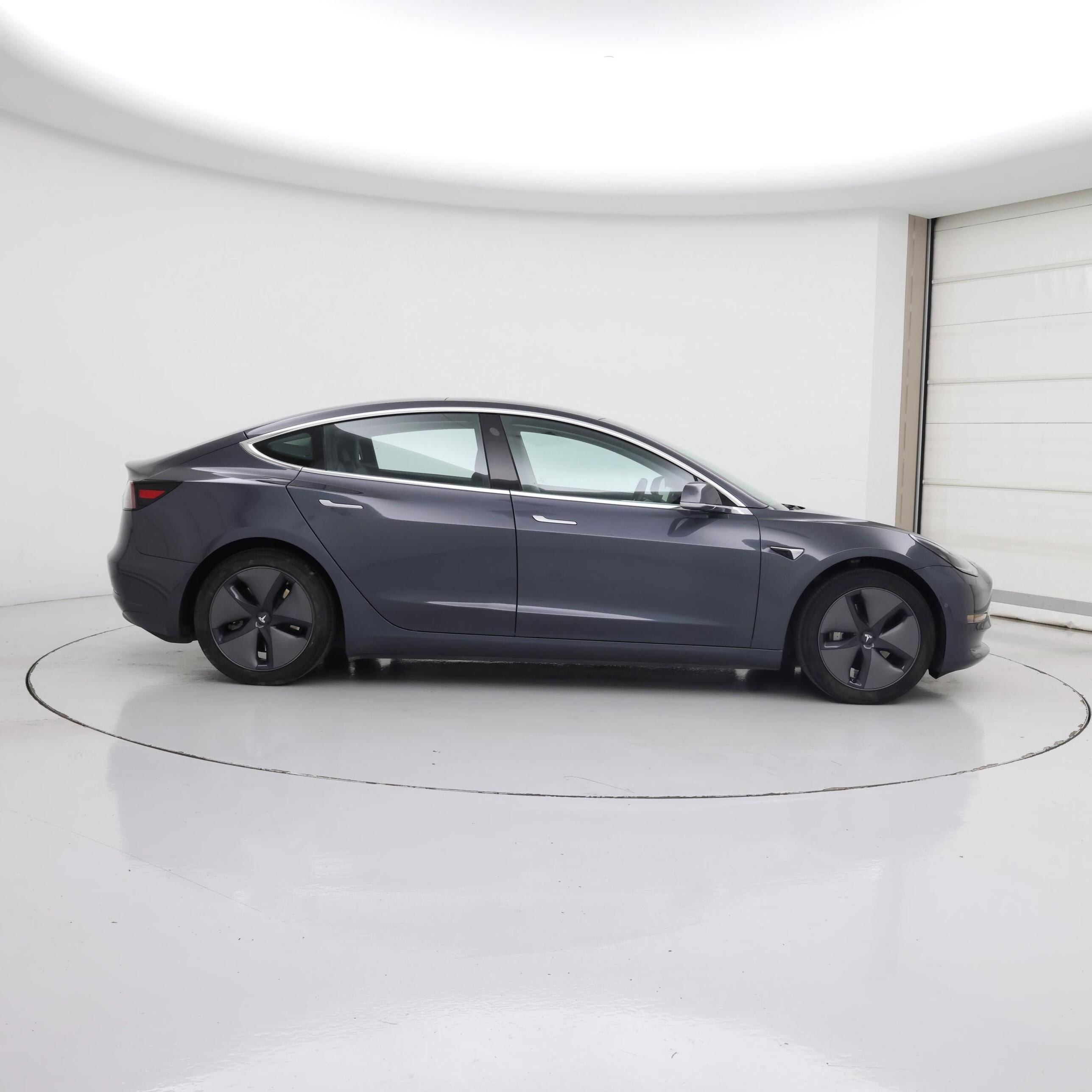 Thumbnail: 2018 Tesla Model 3 - 7