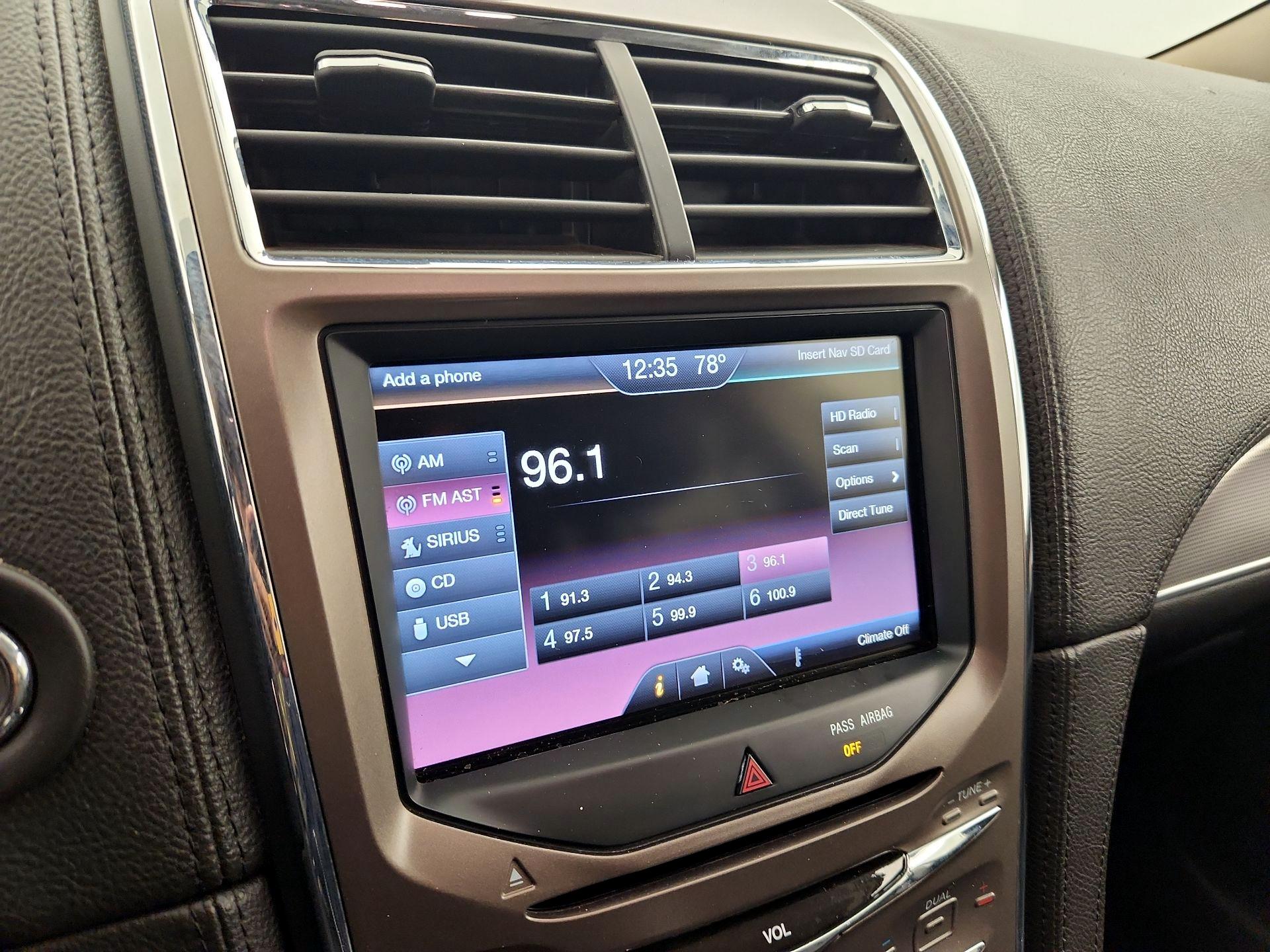 Thumbnail: 2015 Lincoln MKX - 15