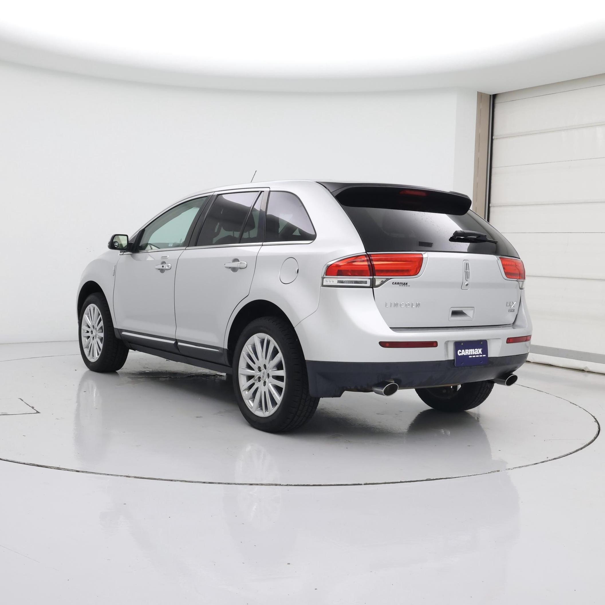 Thumbnail: 2015 Lincoln MKX - 2