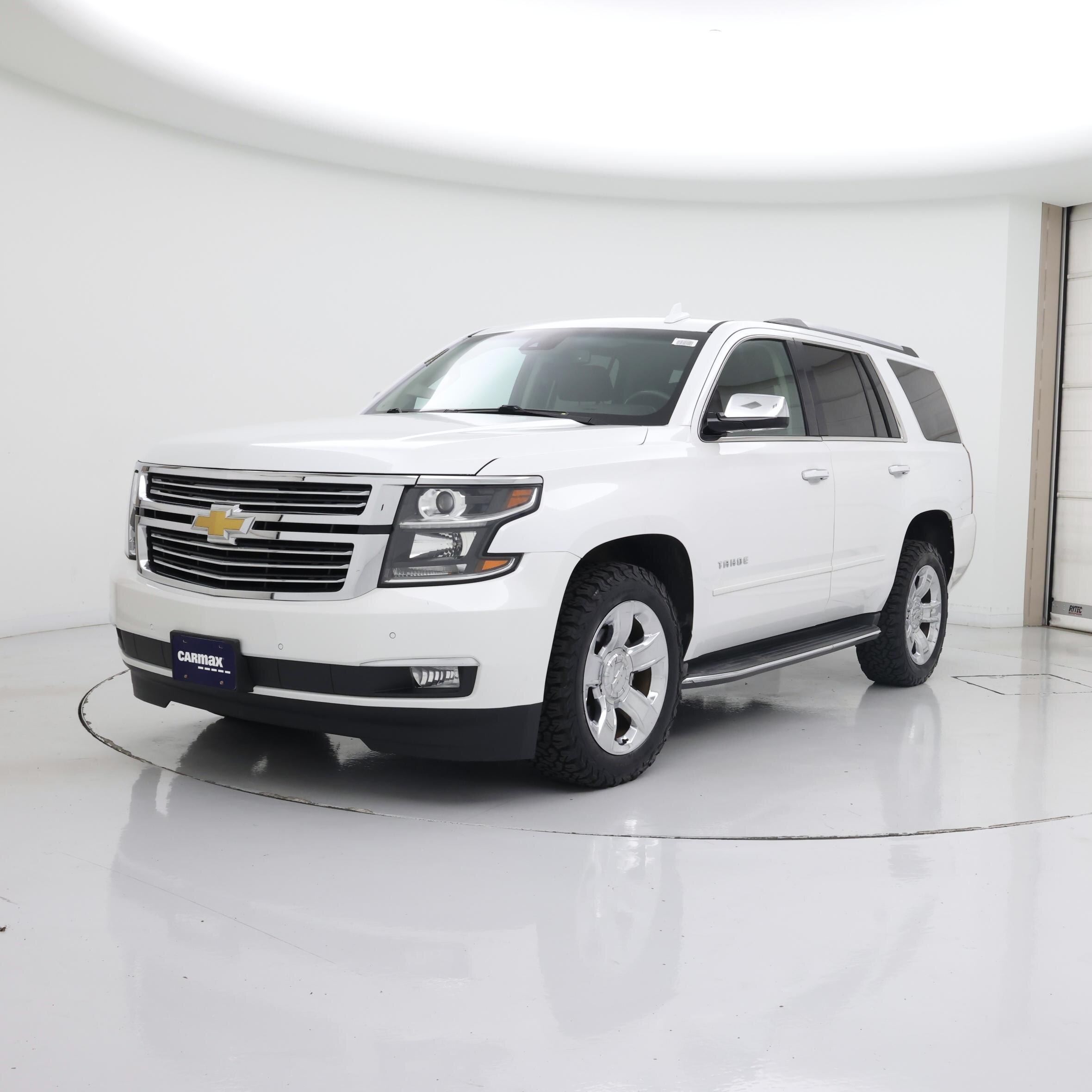 Thumbnail: 2016 Chevrolet Tahoe - 4