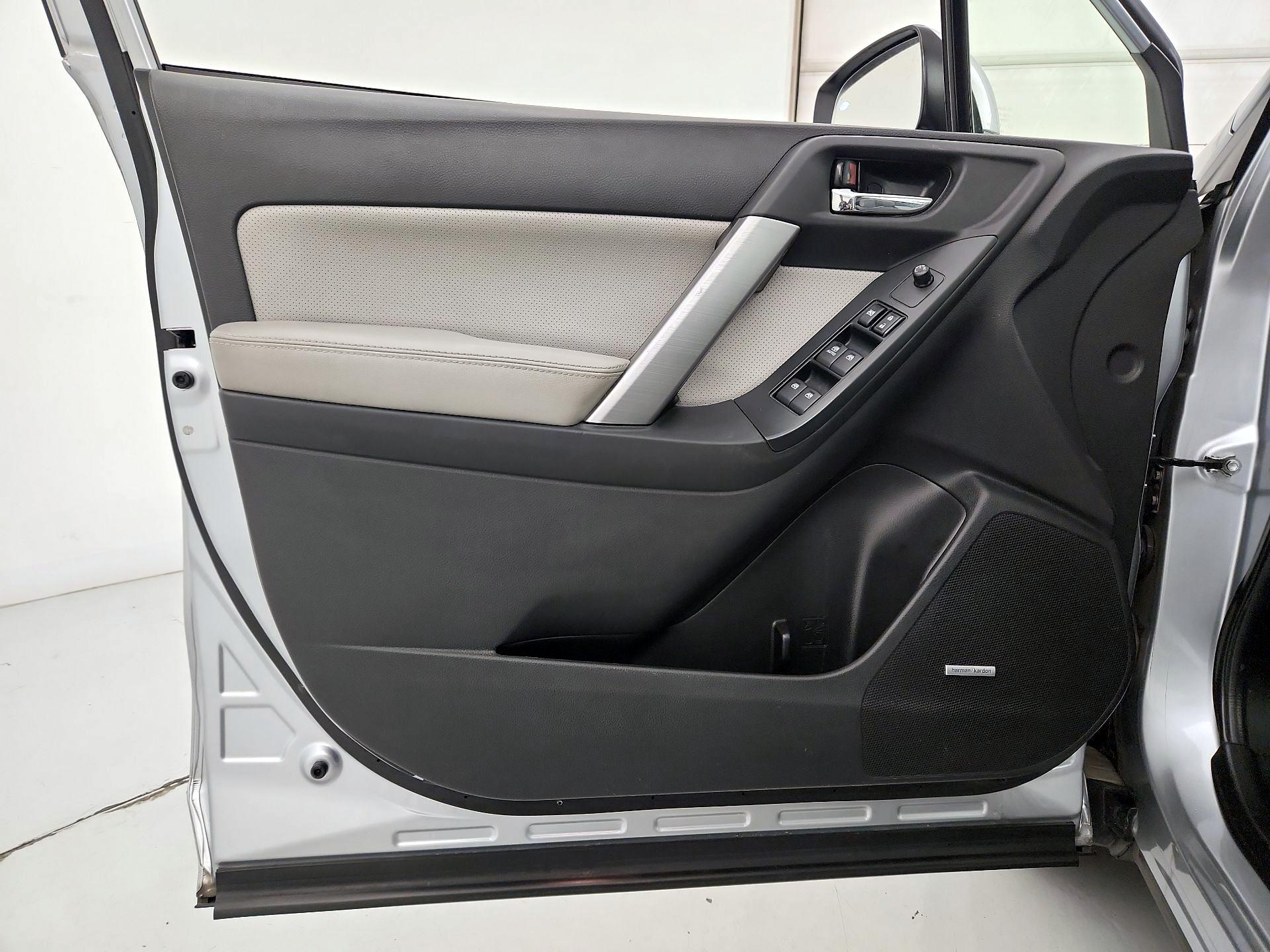 Thumbnail: 2014 Subaru Forester - 12