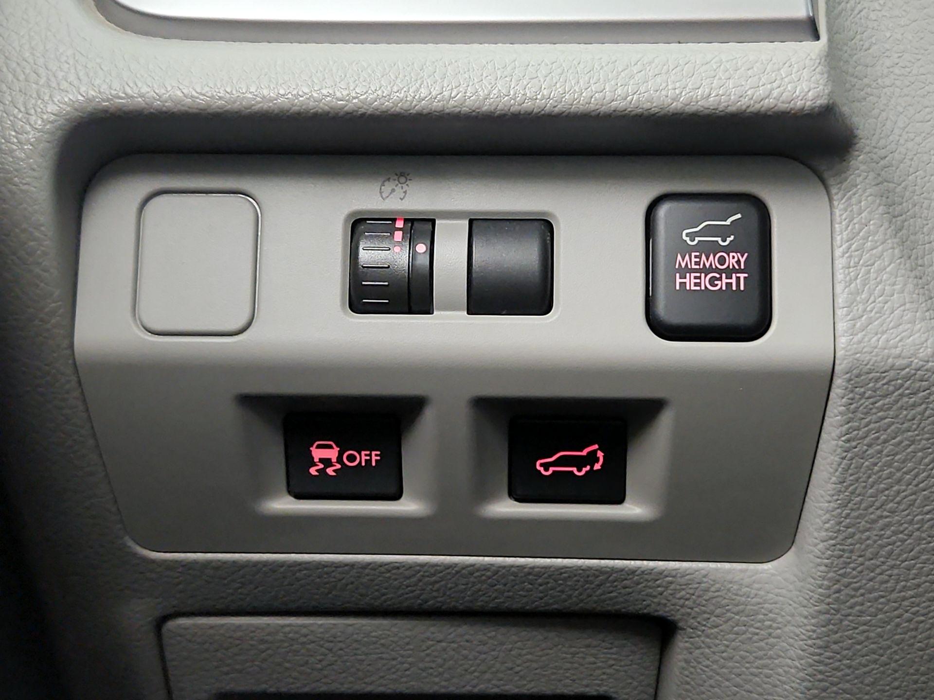 Thumbnail: 2014 Subaru Forester - 13