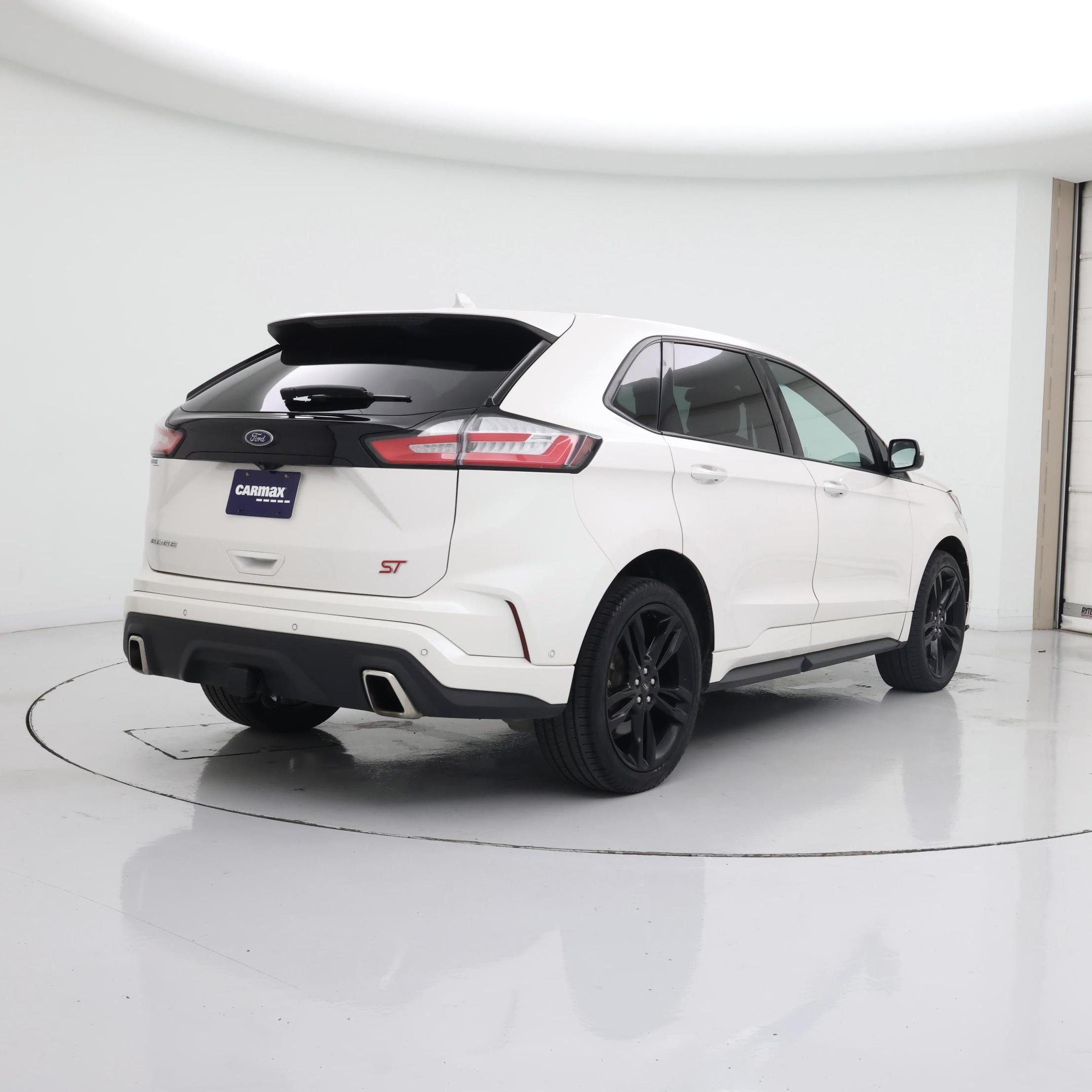 Thumbnail: 2019 Ford Edge - 8
