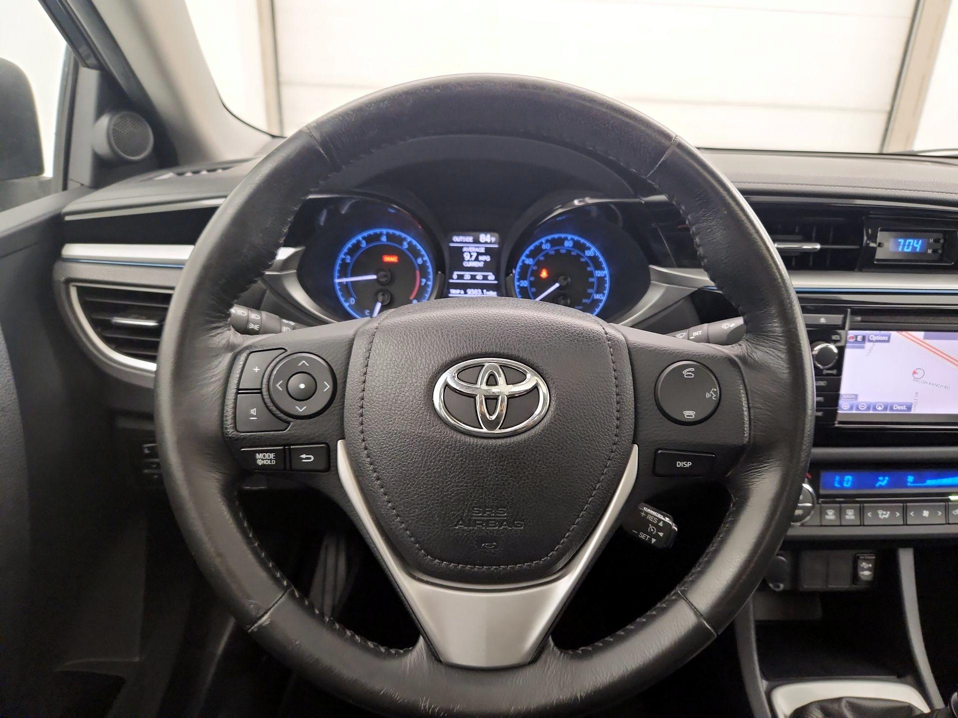 Thumbnail: 2016 Toyota Corolla - 10