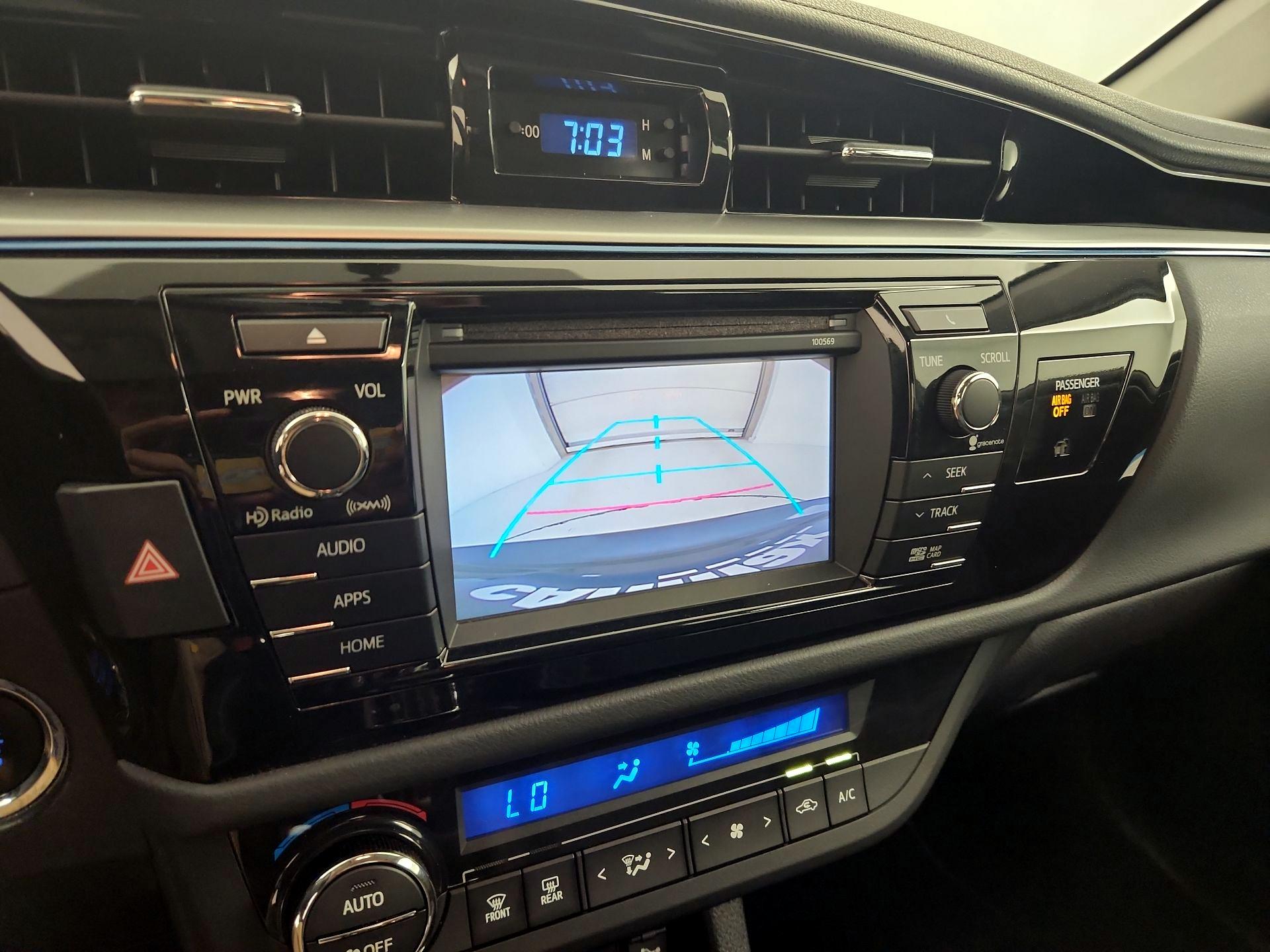 Thumbnail: 2016 Toyota Corolla - 15