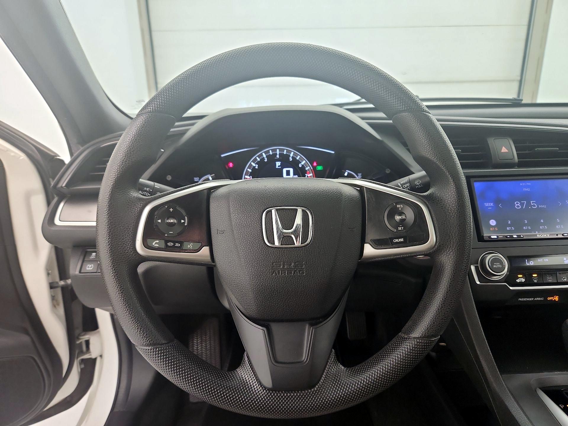 Thumbnail: 2016 Honda Civic - 10