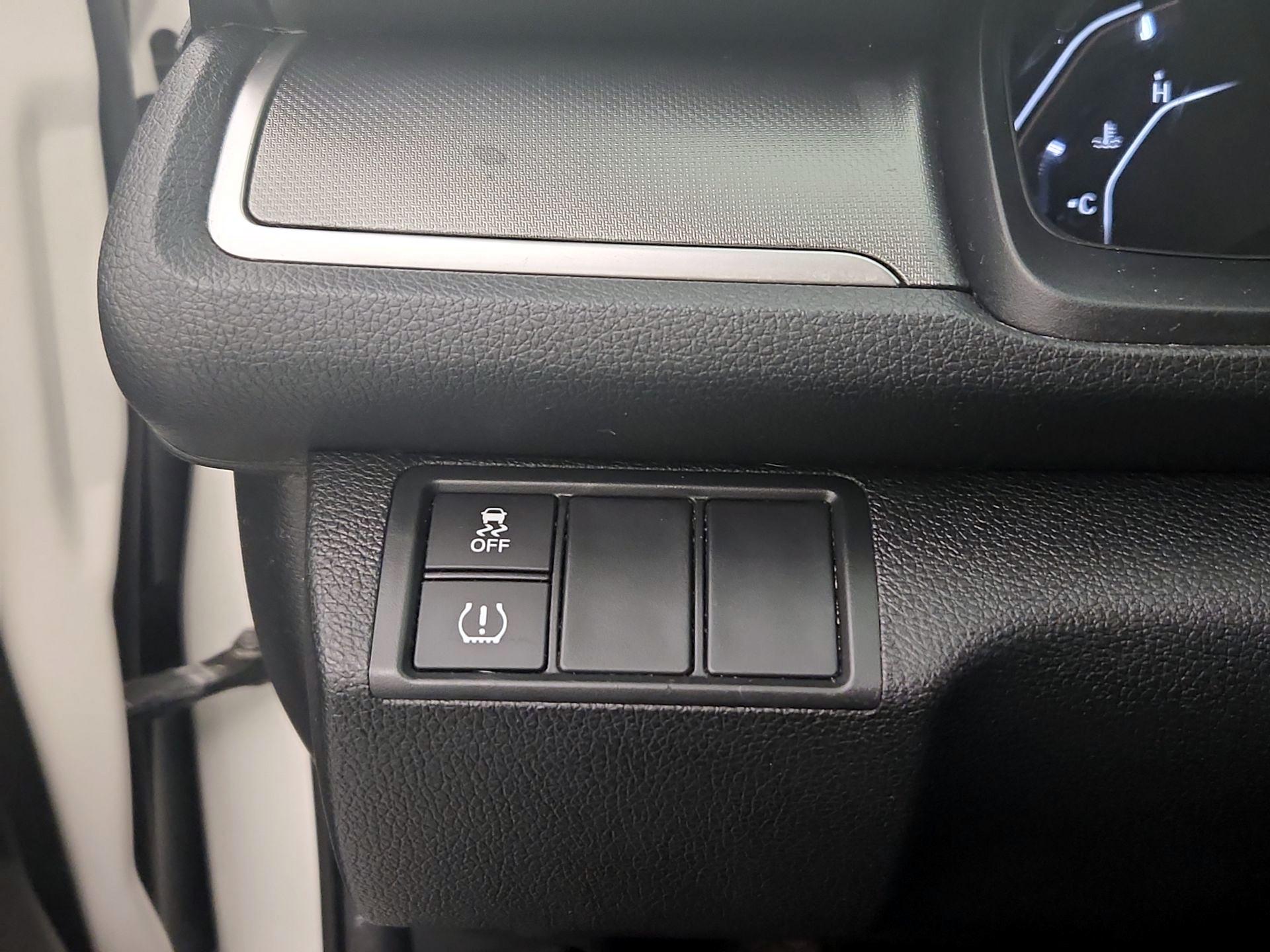 Thumbnail: 2016 Honda Civic - 13