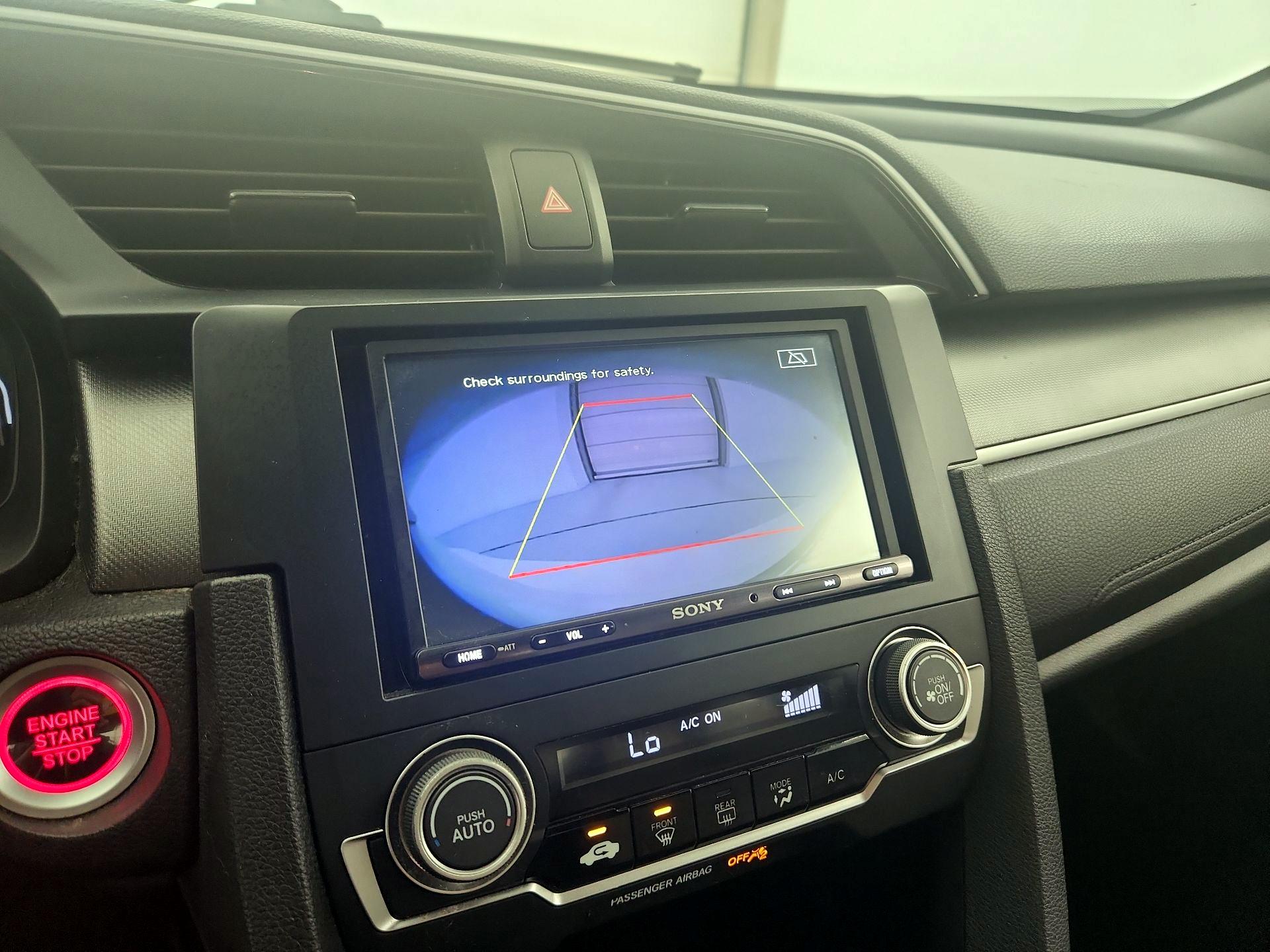 Thumbnail: 2016 Honda Civic - 14