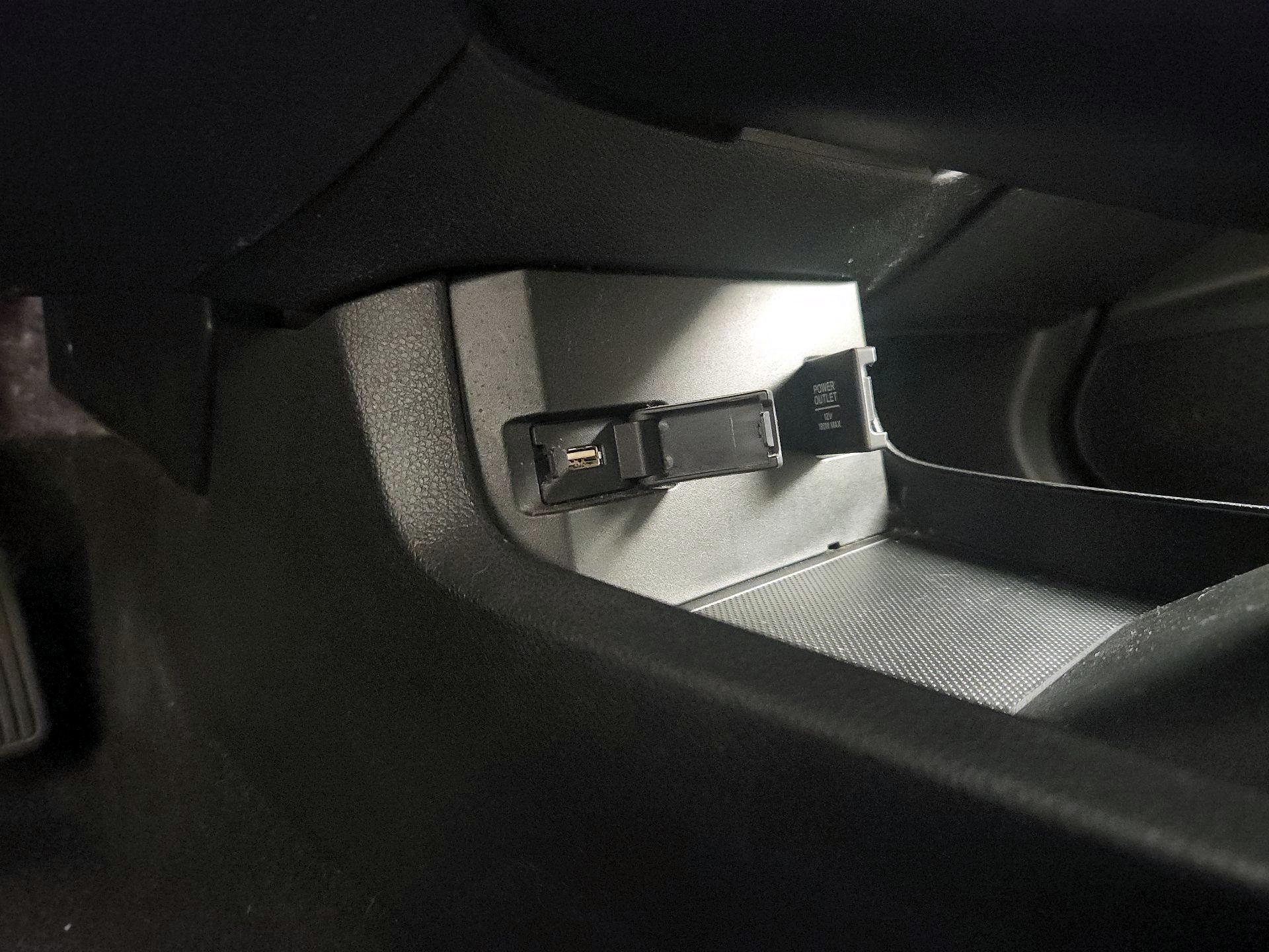 Thumbnail: 2016 Honda Civic - 18