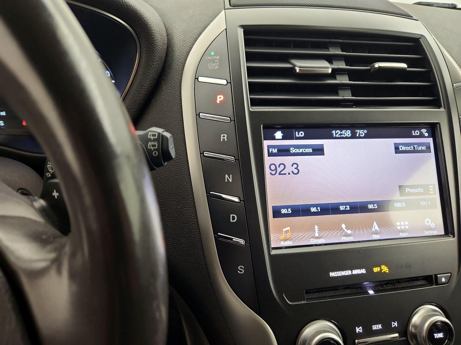 Thumbnail: 2019 Lincoln MKC - 18