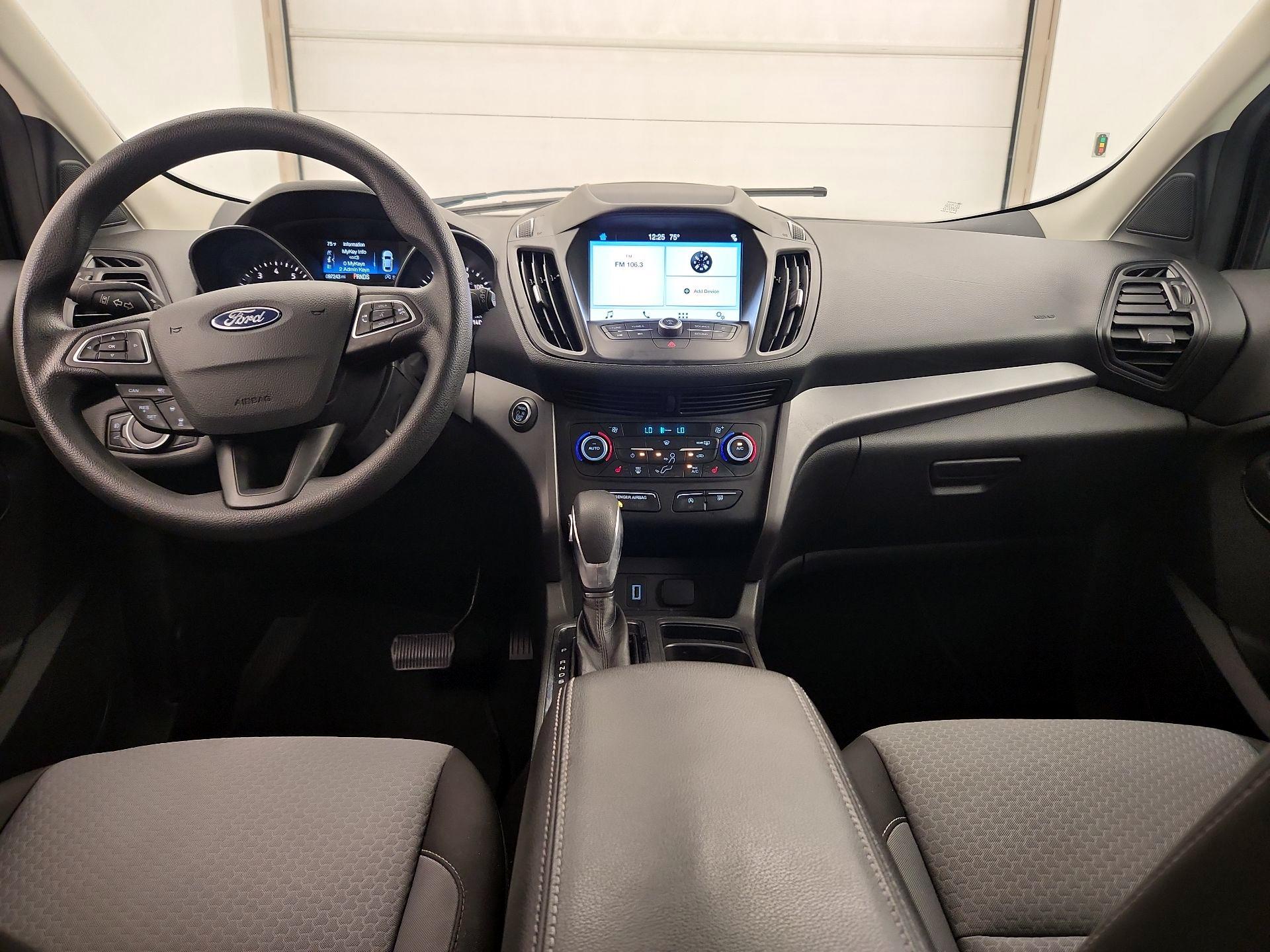Thumbnail: 2019 Ford Escape - 9