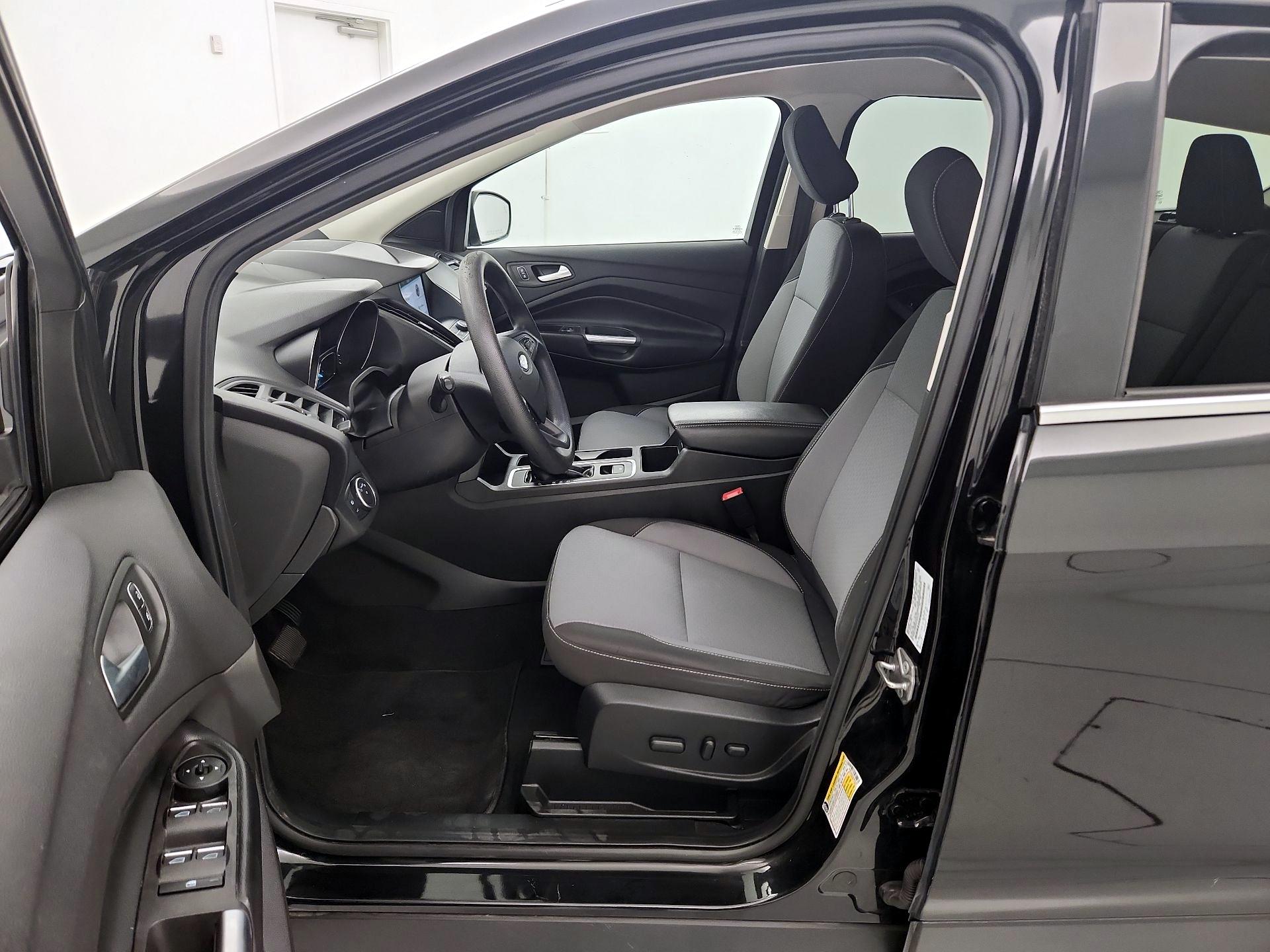 Thumbnail: 2019 Ford Escape - 11