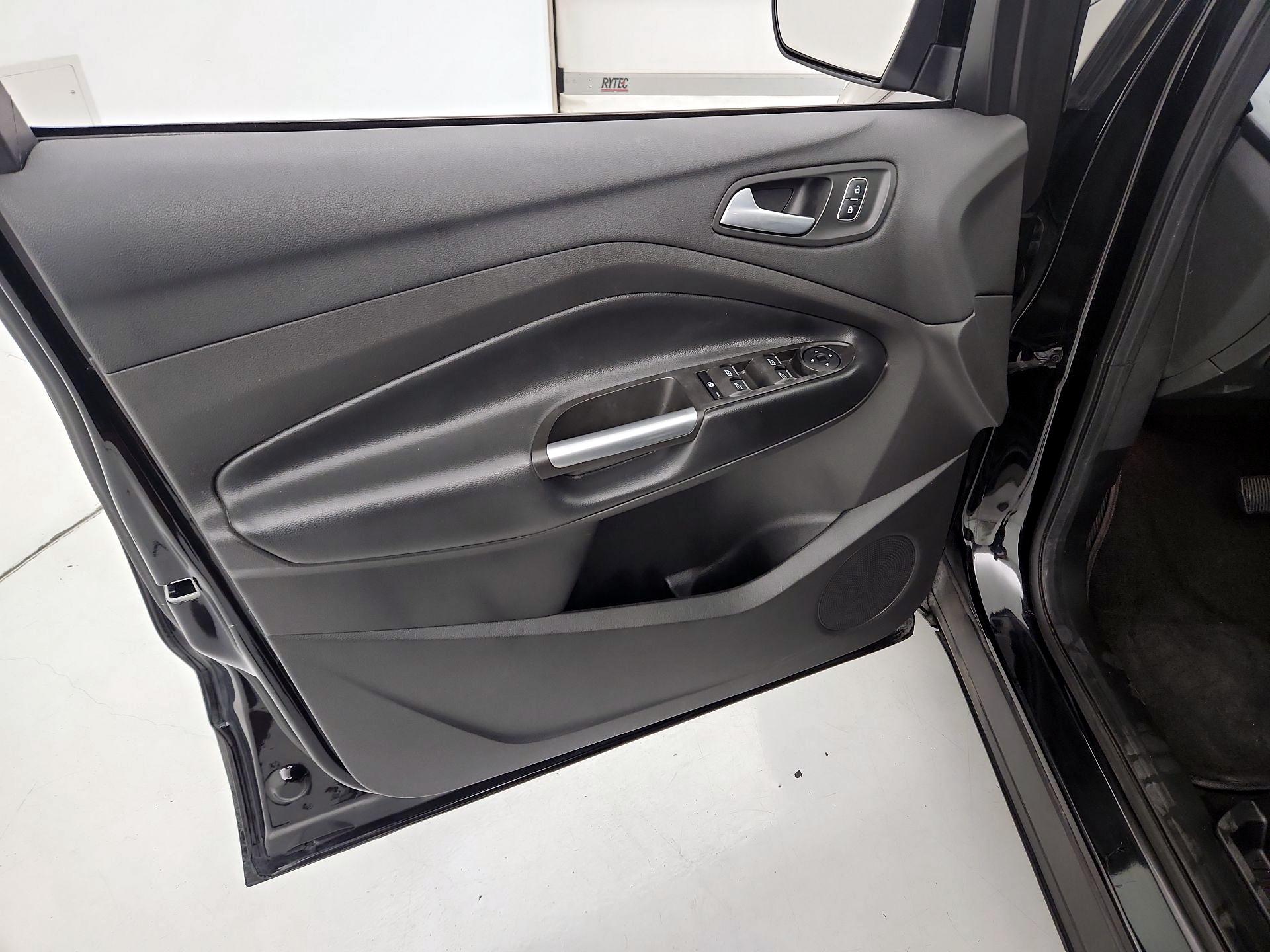 Thumbnail: 2019 Ford Escape - 12