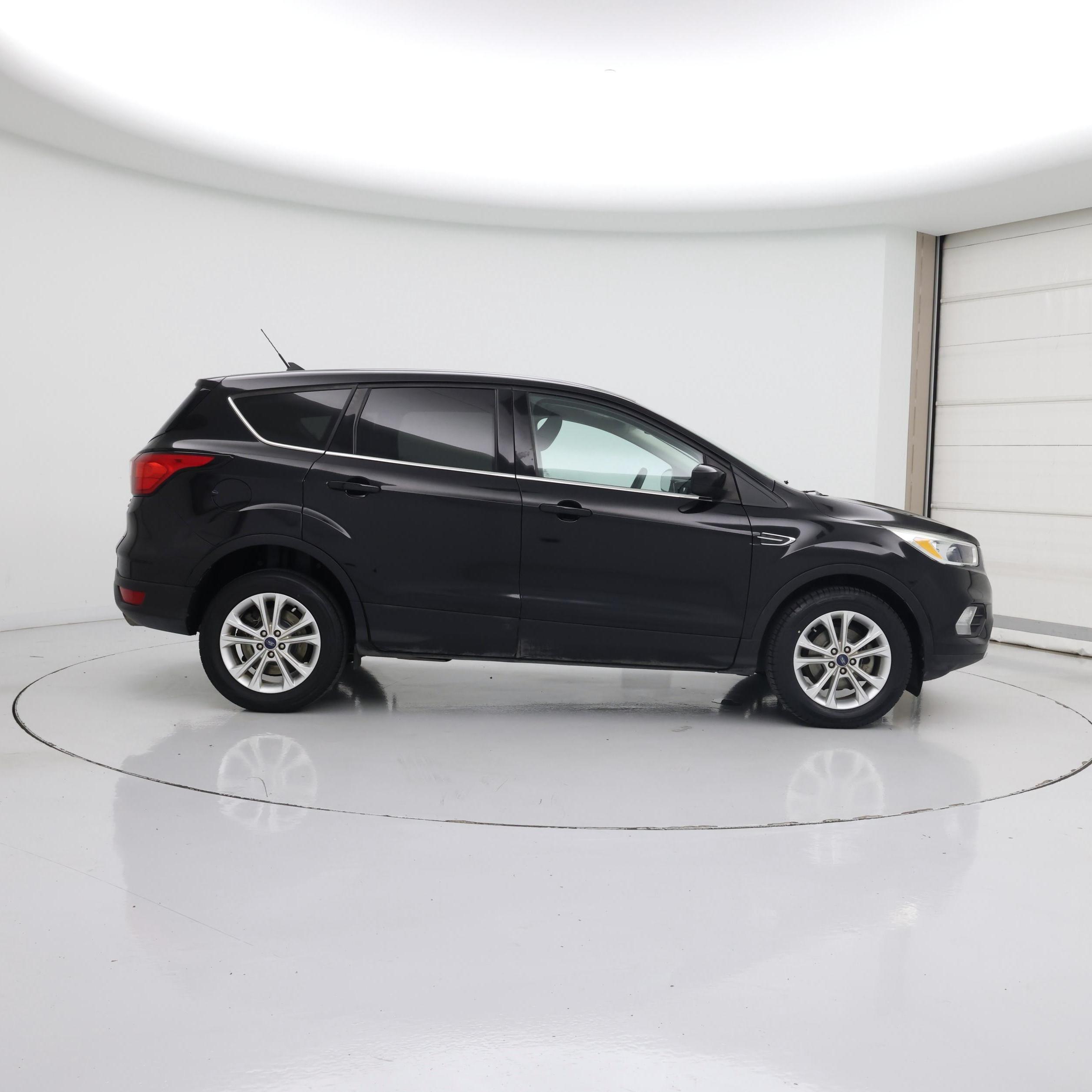 Thumbnail: 2019 Ford Escape - 7