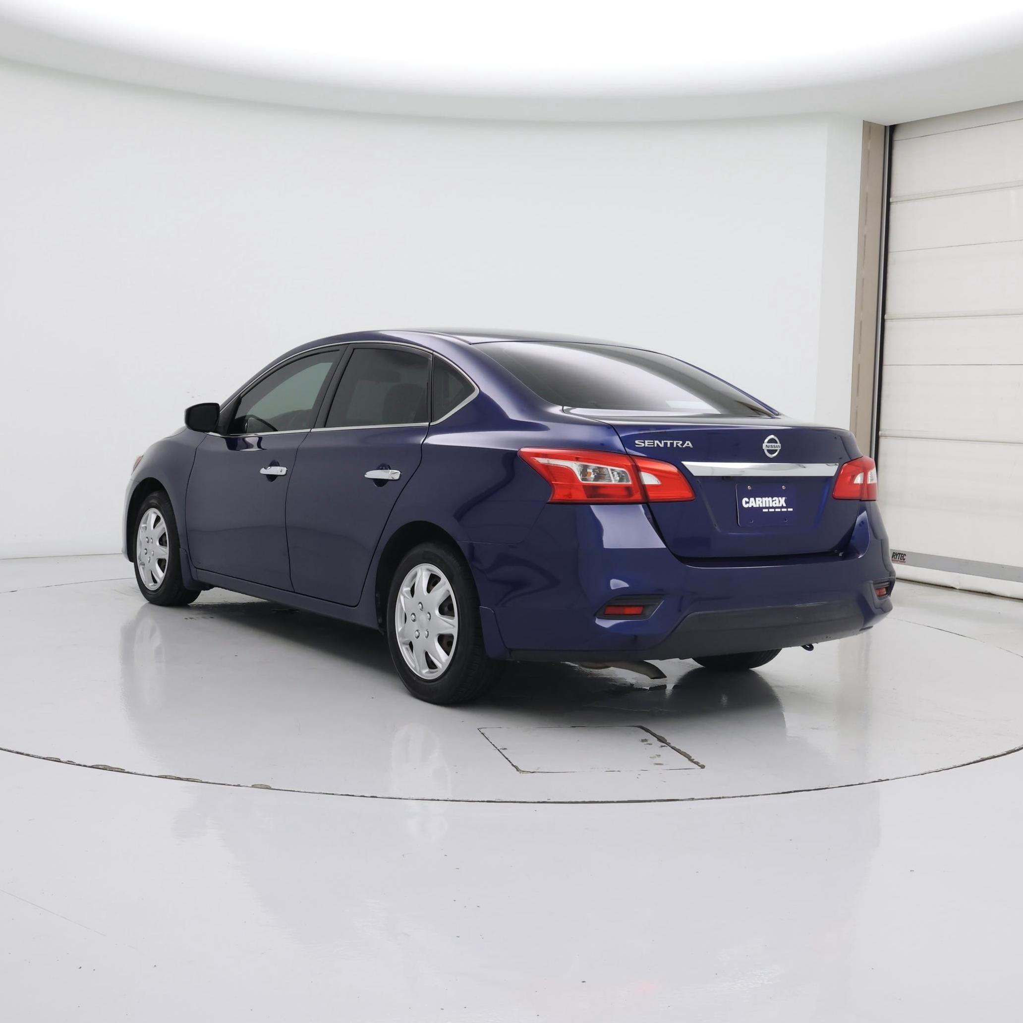 Thumbnail: 2019 Nissan Sentra - 2