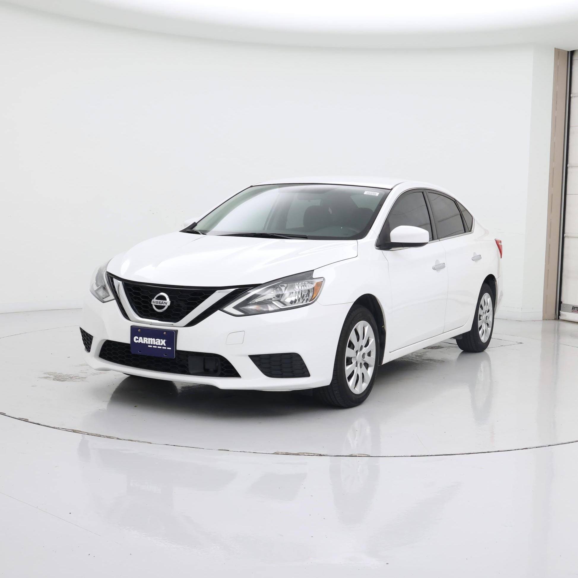 Thumbnail: 2019 Nissan Sentra - 4