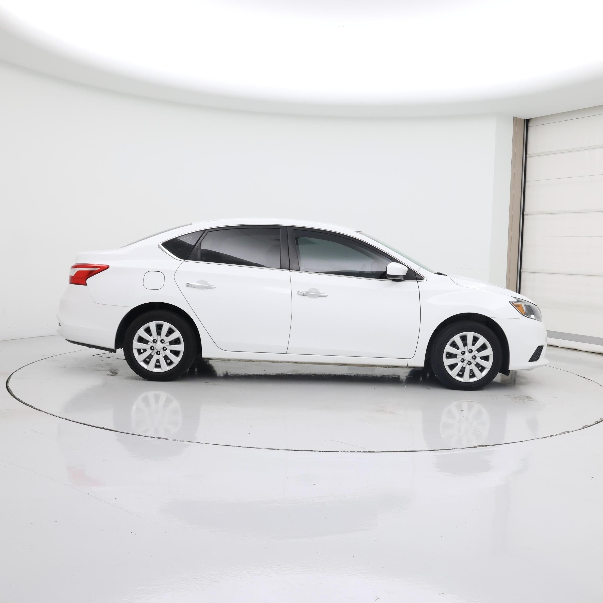 Thumbnail: 2019 Nissan Sentra - 7