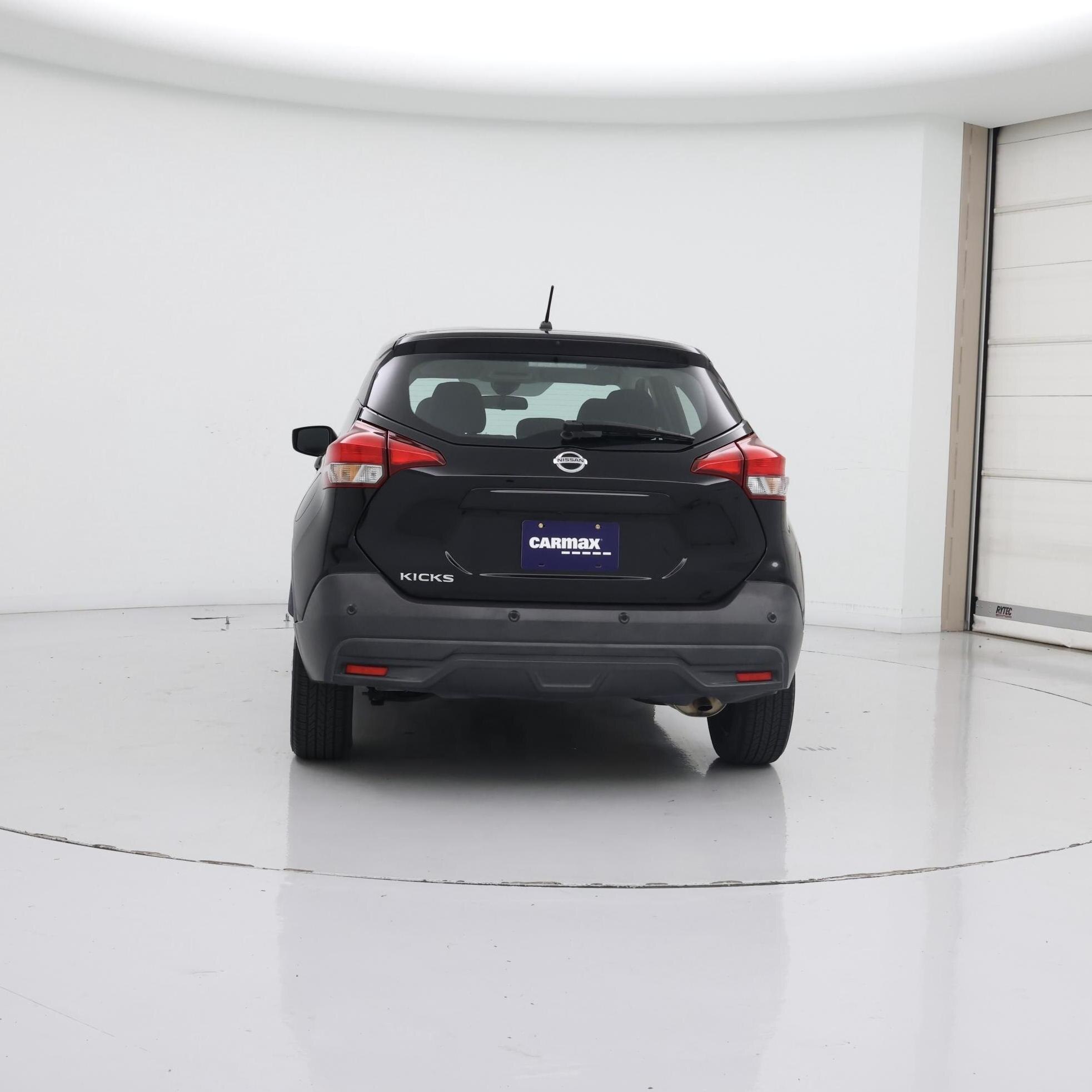 Thumbnail: 2020 Nissan Kicks - 6