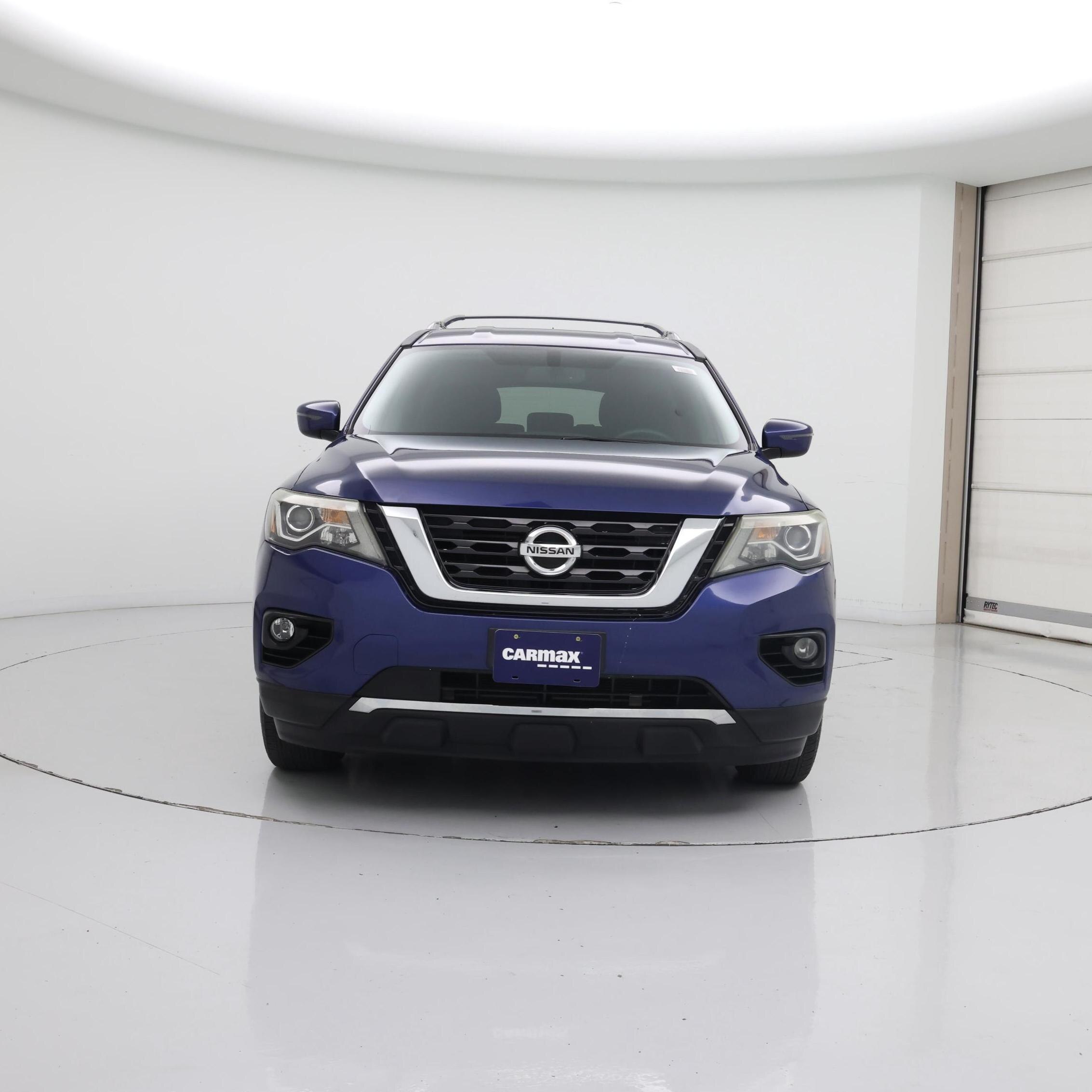 Thumbnail: 2017 Nissan Pathfinder - 5