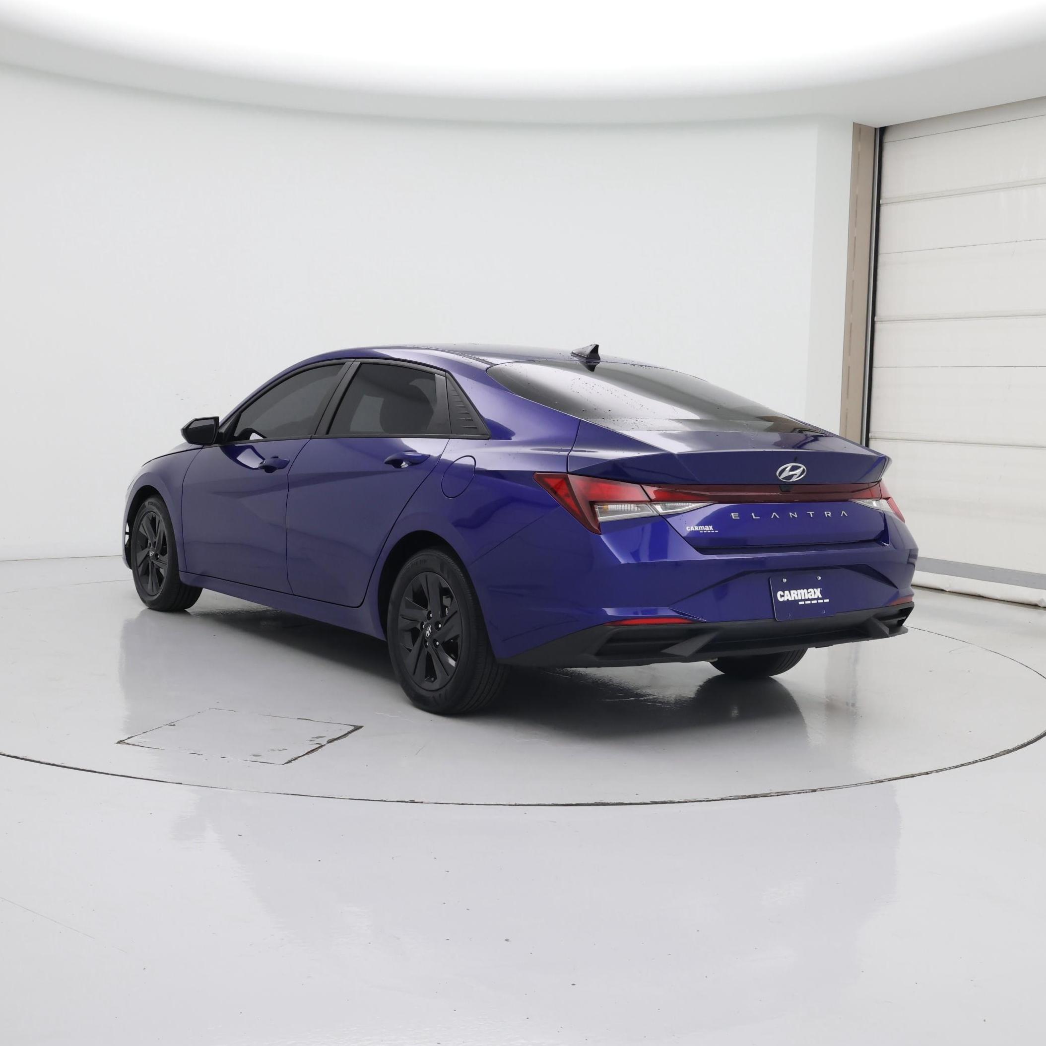 Thumbnail: 2021 Hyundai Elantra - 2