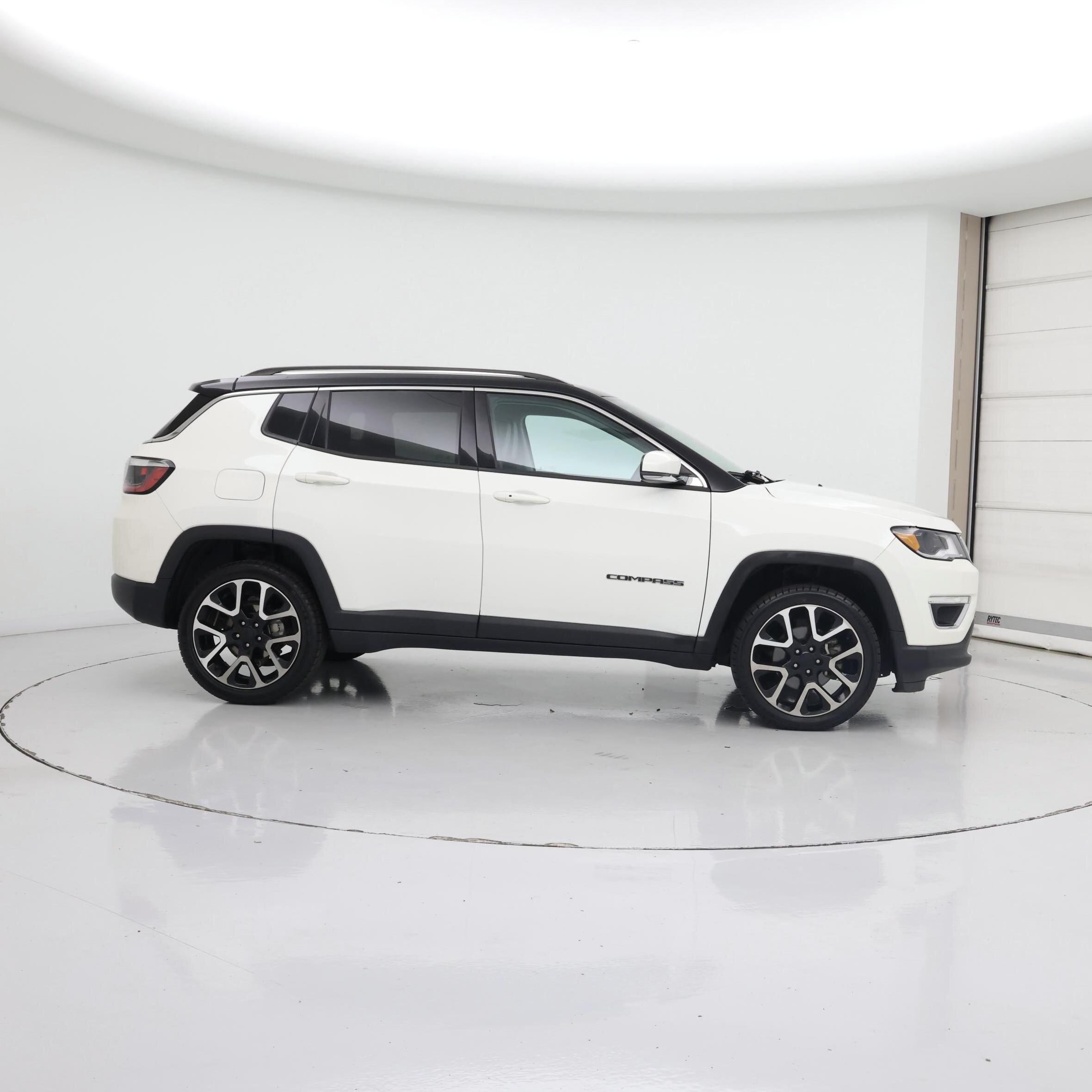 Thumbnail: 2021 Jeep Compass - 7