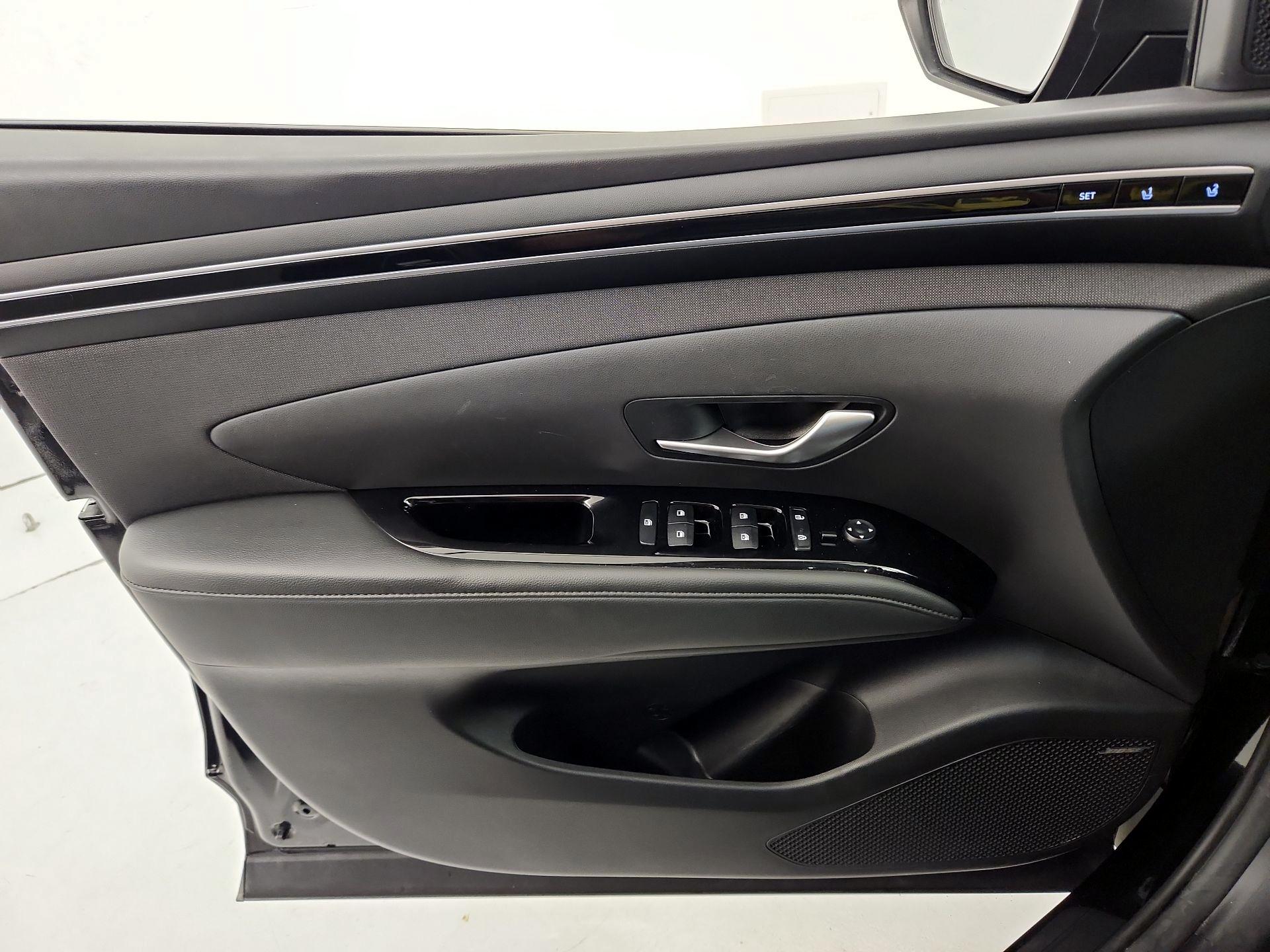 Thumbnail: 2023 Hyundai Tucson - 12
