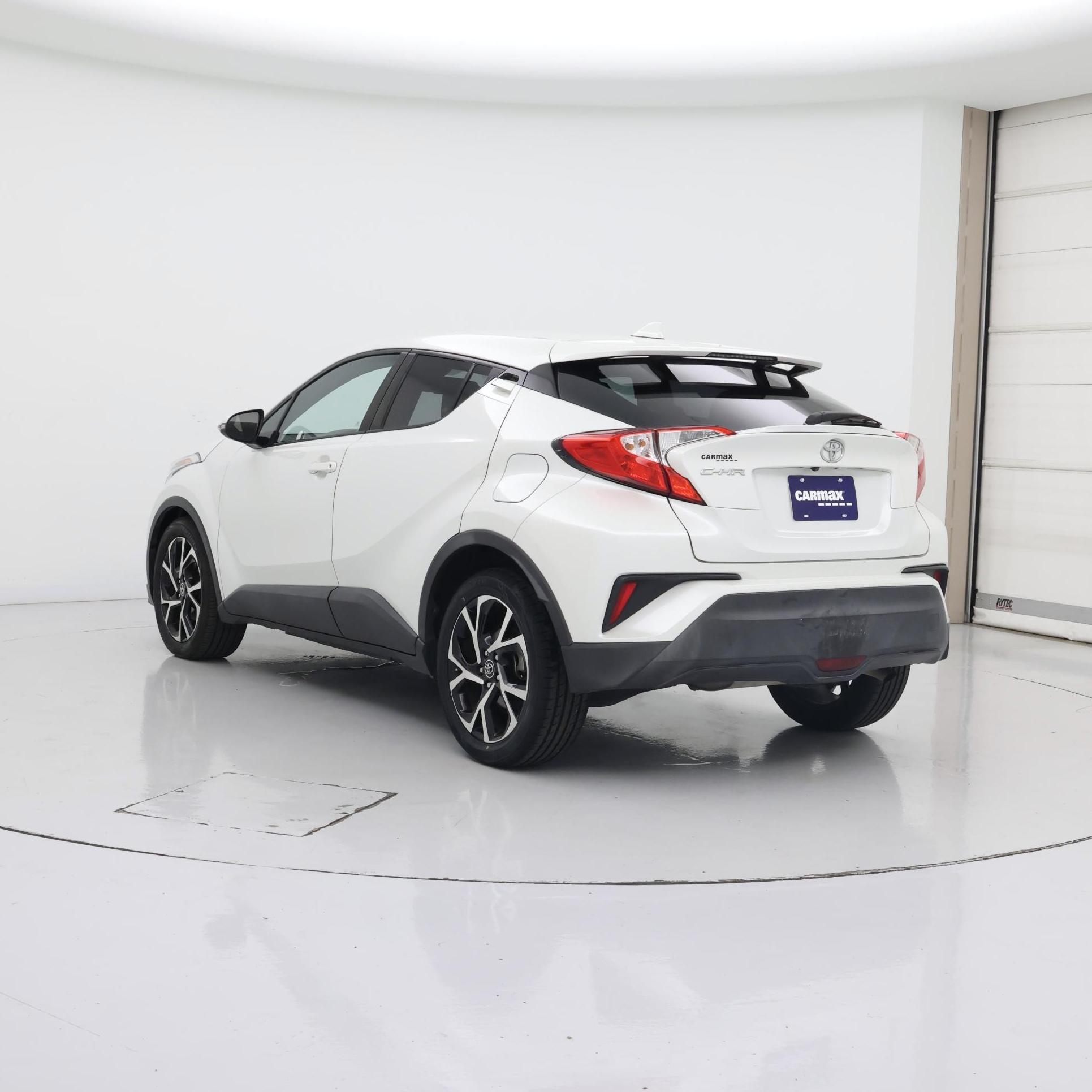 Thumbnail: 2018 Toyota C-HR - 2