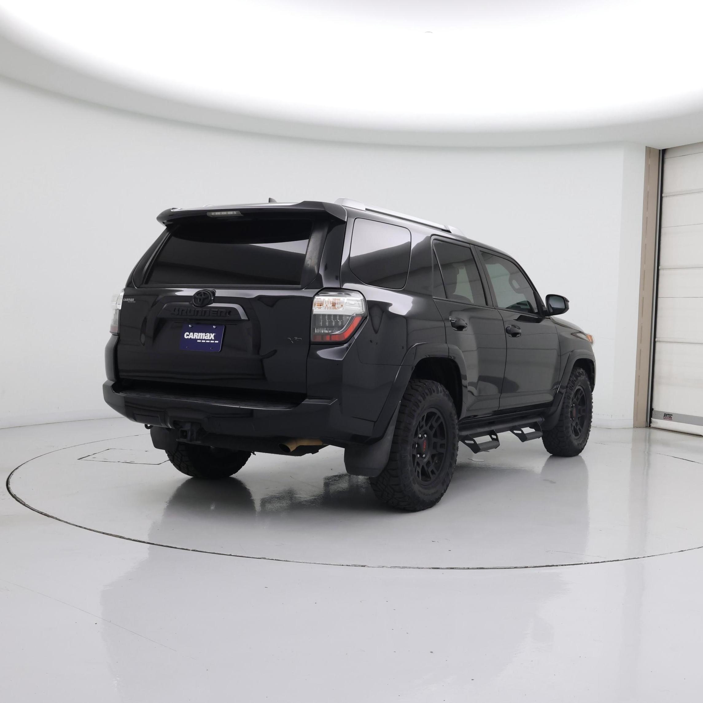 Thumbnail: 2018 Toyota 4Runner - 8