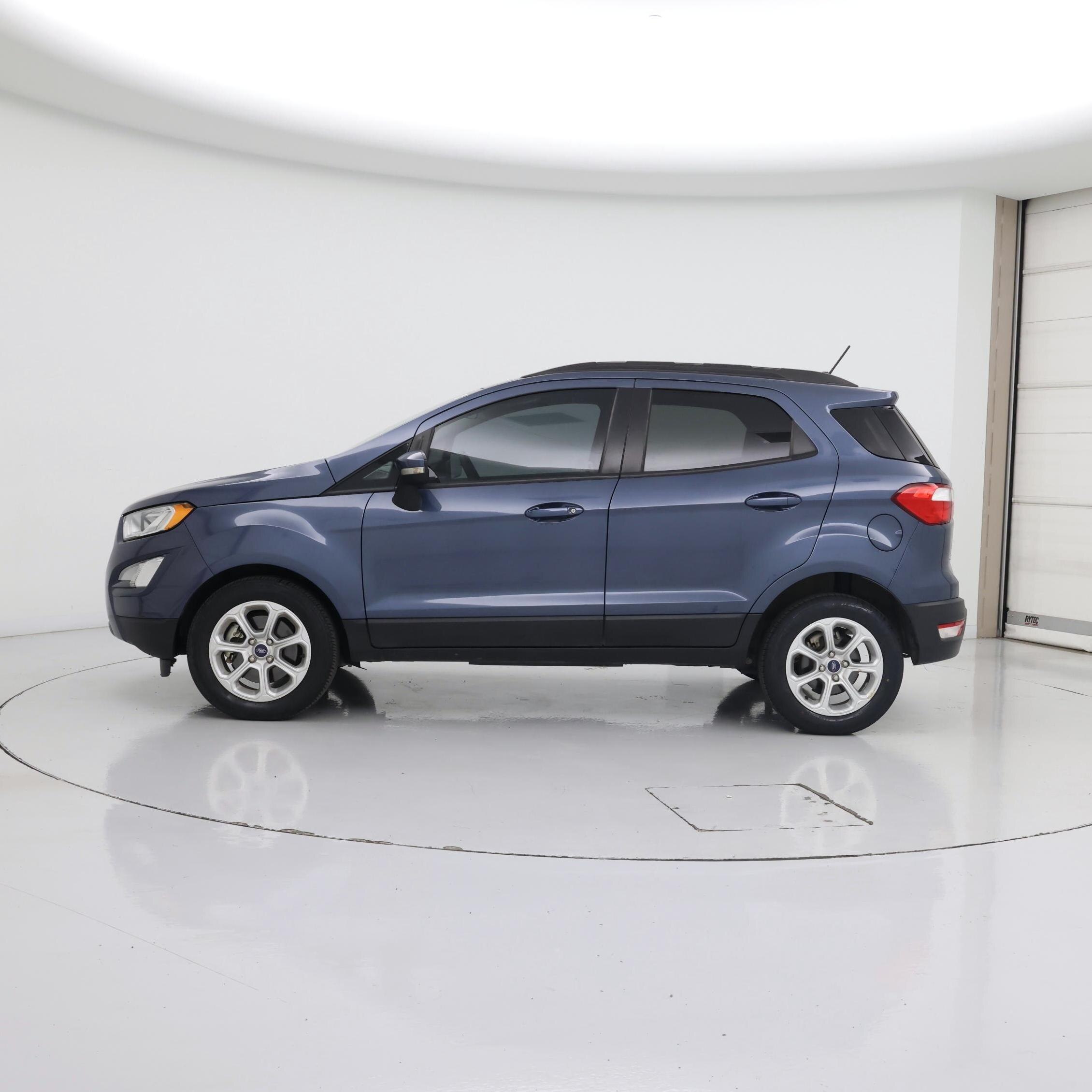 Thumbnail: 2021 Ford EcoSport - 3