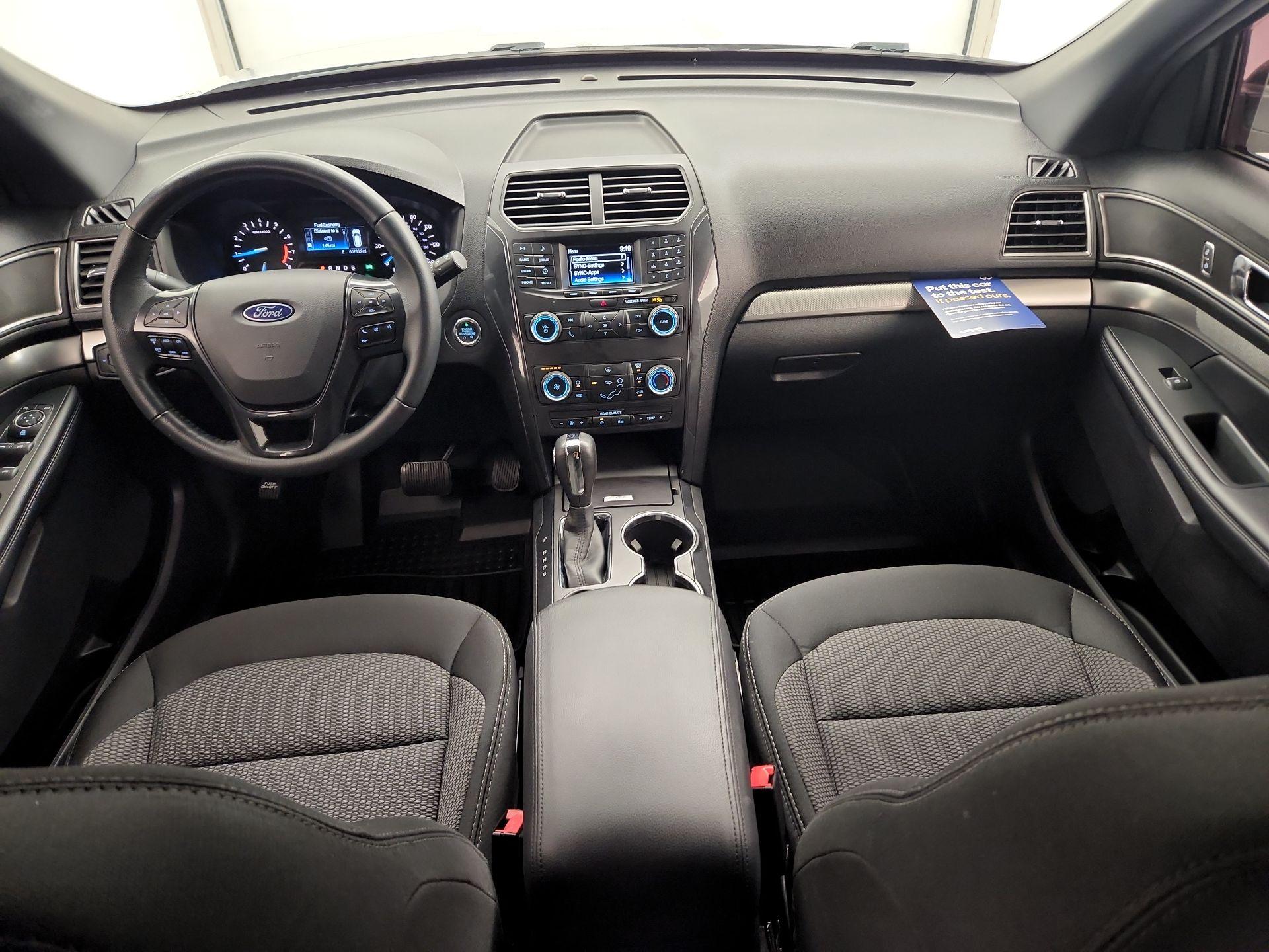 Thumbnail: 2019 Ford Explorer - 9