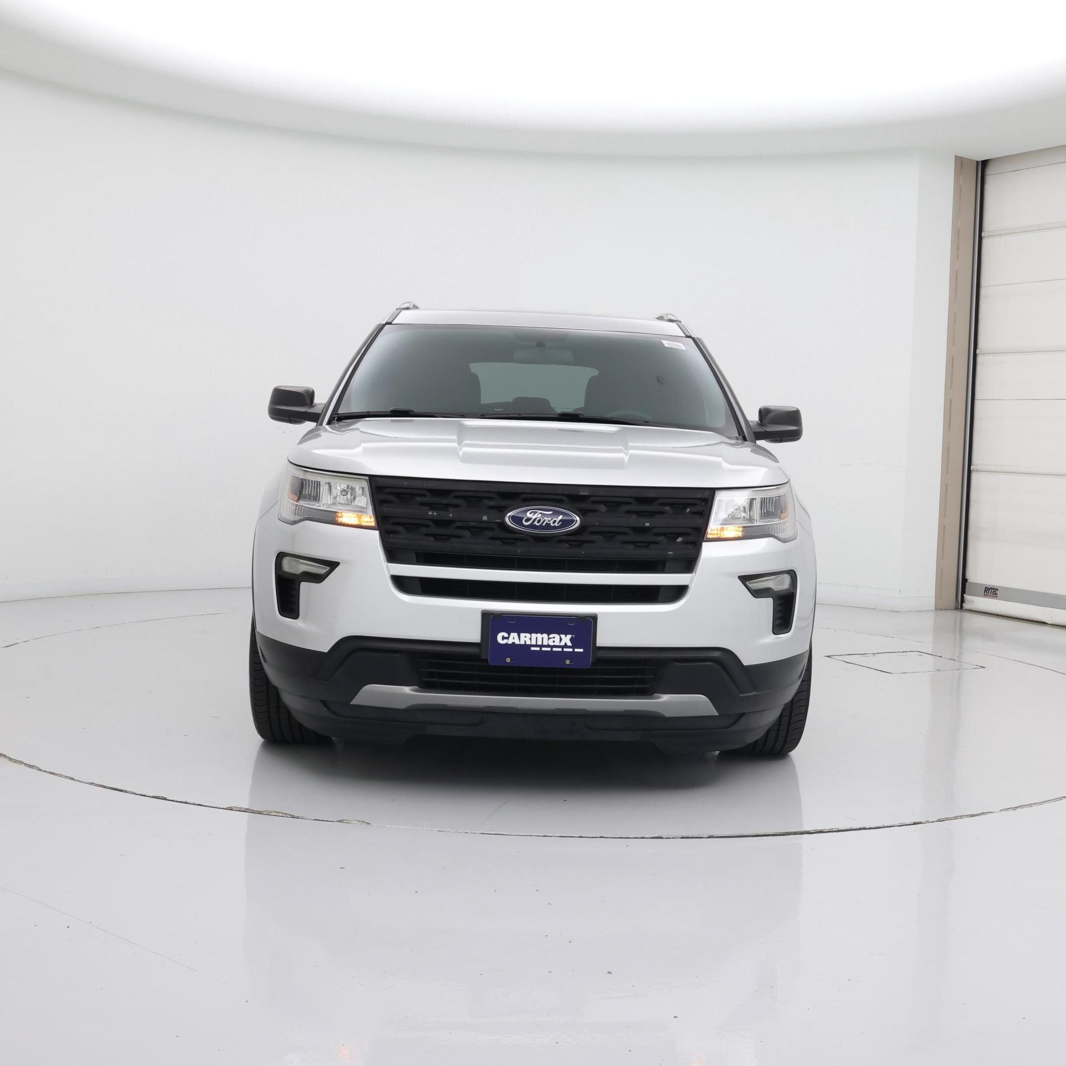 Thumbnail: 2019 Ford Explorer - 5