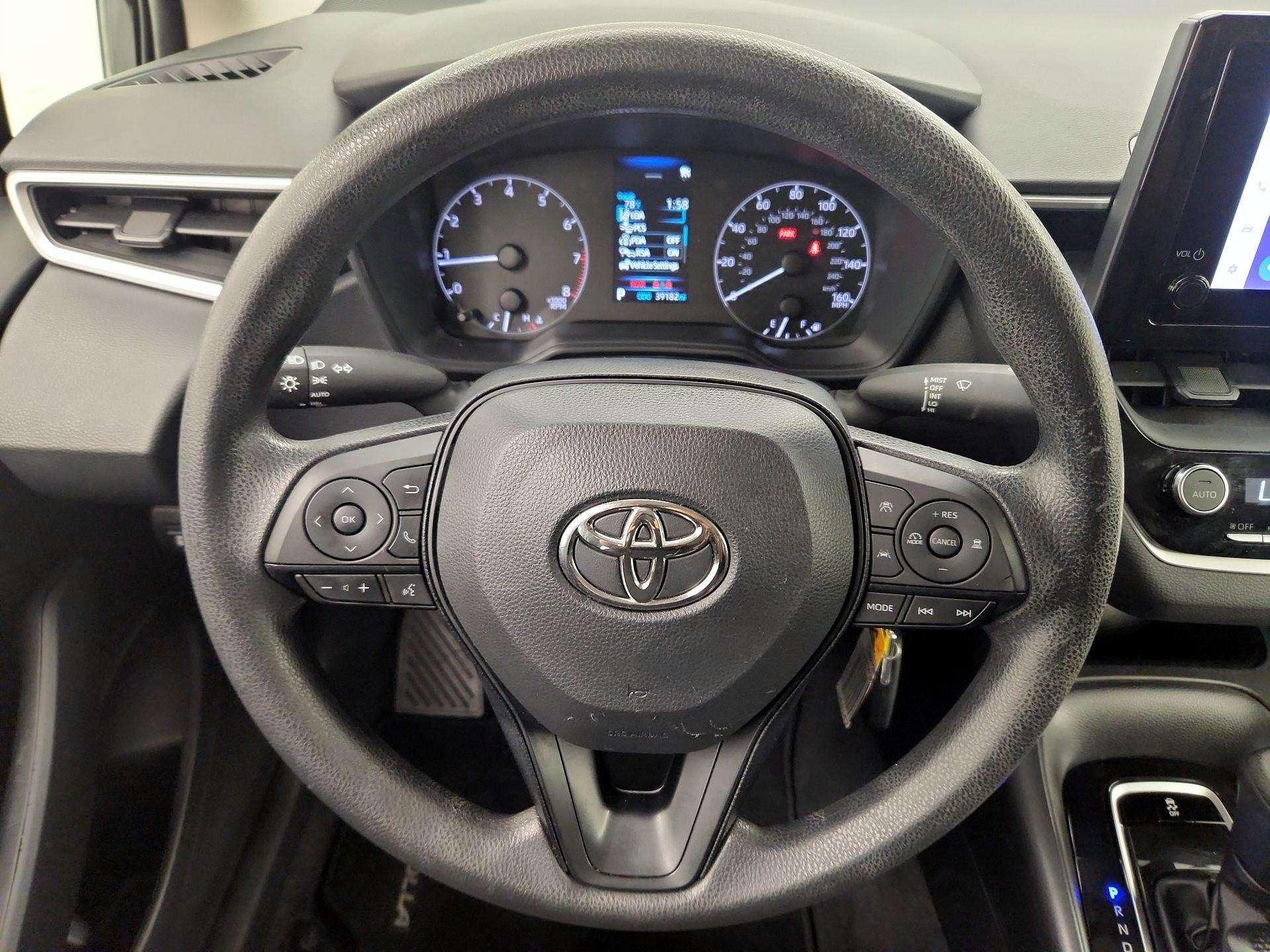 Thumbnail: 2023 Toyota Corolla - 10