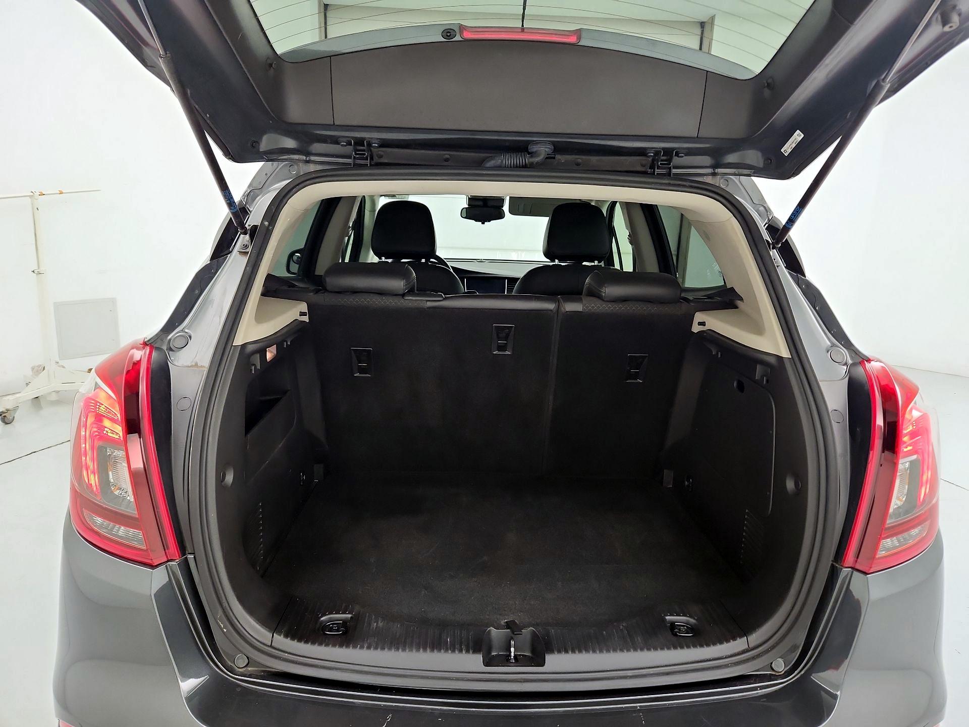 Thumbnail: 2018 Buick Encore - 20