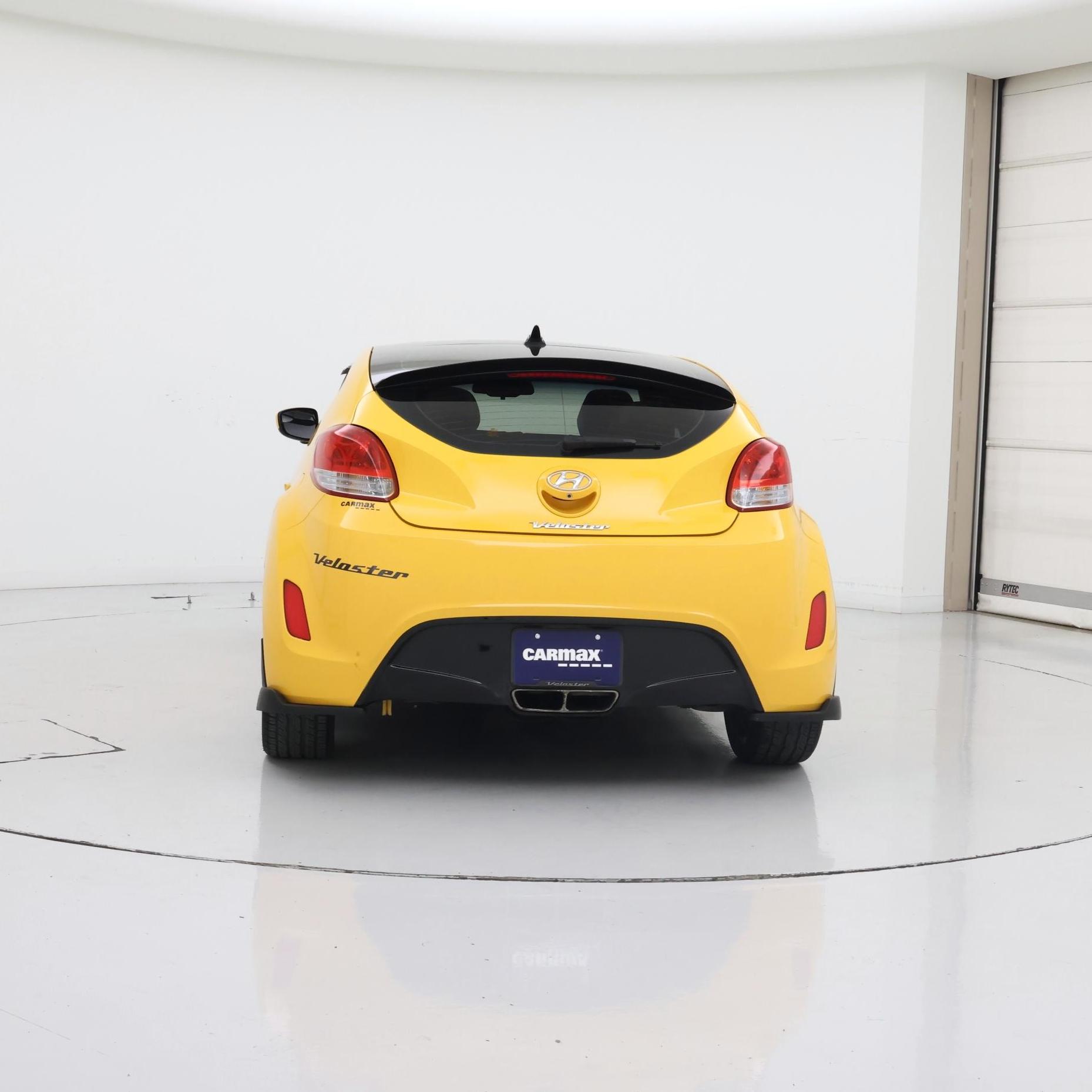 Thumbnail: 2016 Hyundai Veloster - 6
