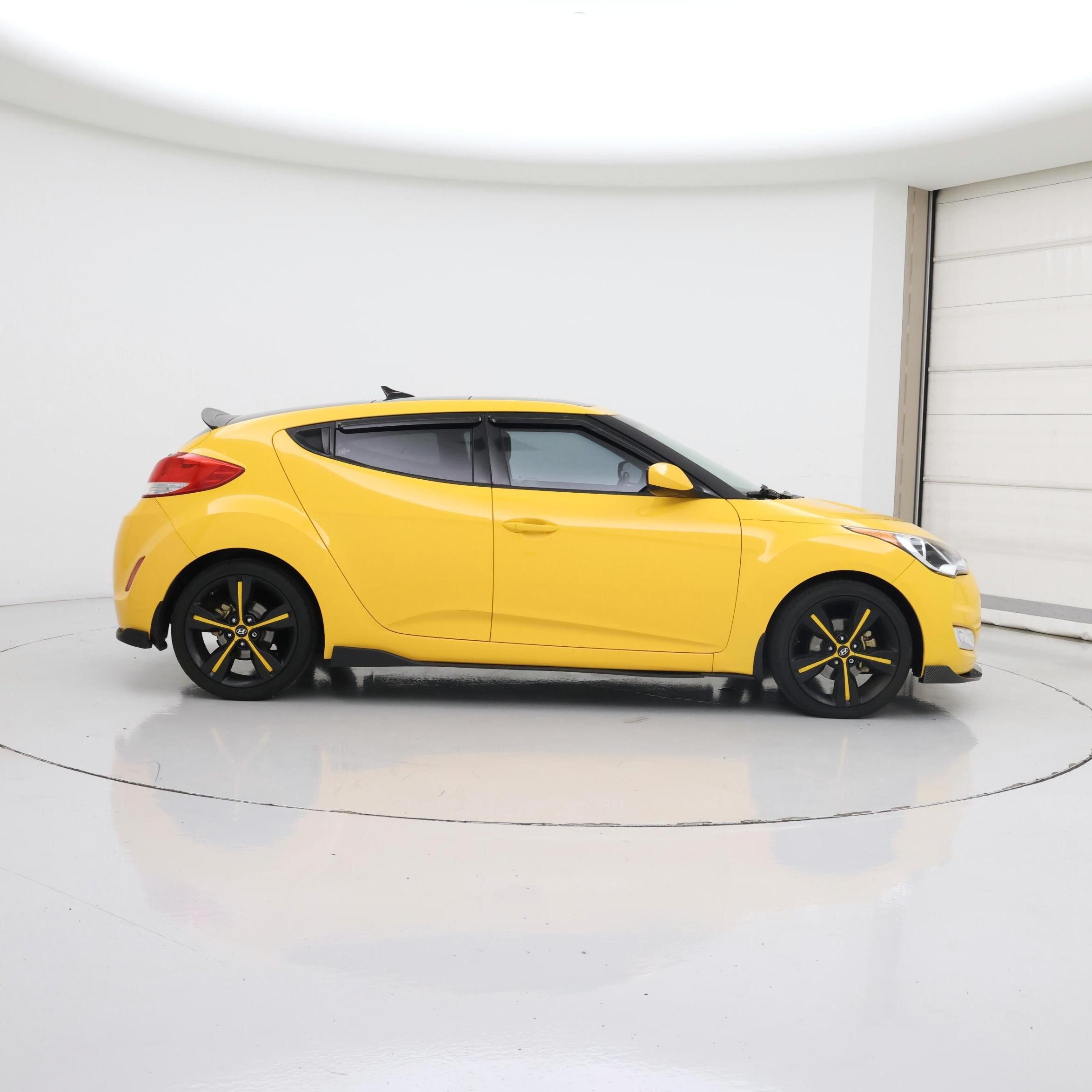 Thumbnail: 2016 Hyundai Veloster - 7