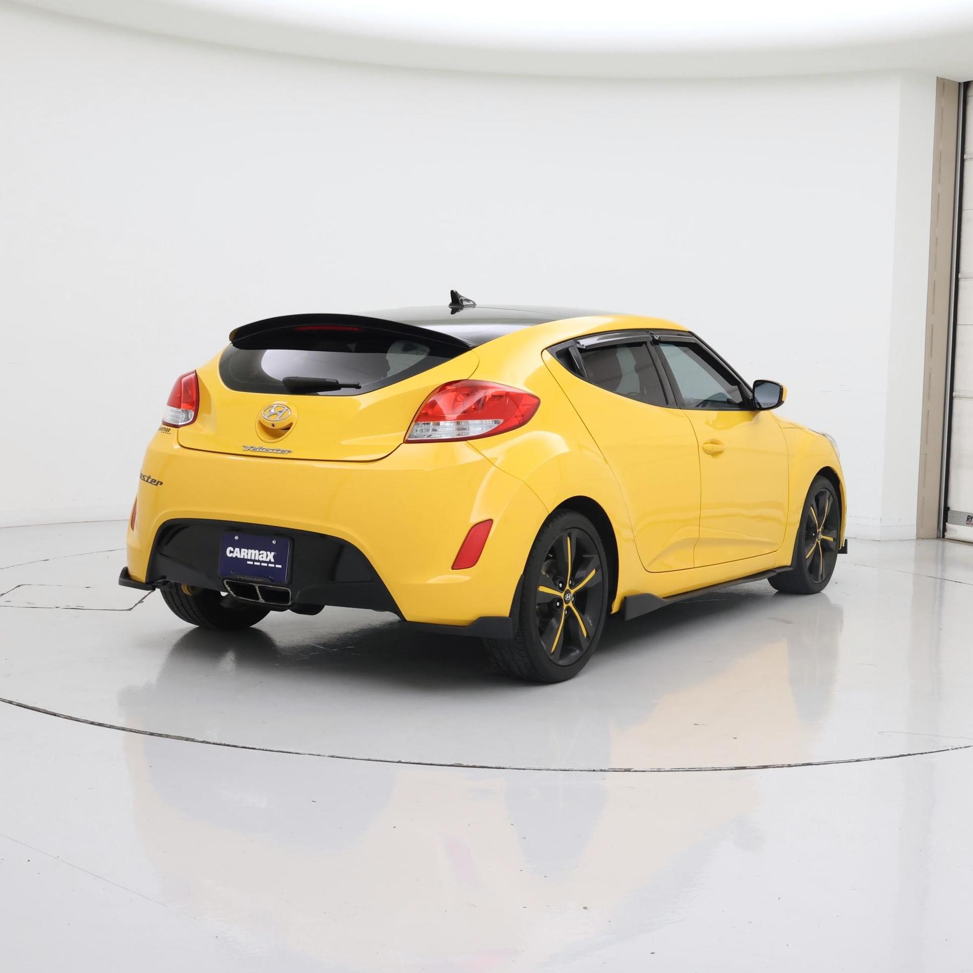 Thumbnail: 2016 Hyundai Veloster - 8