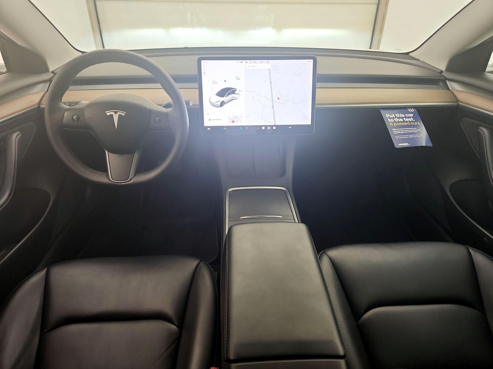 Thumbnail: 2021 Tesla Model 3 - 9