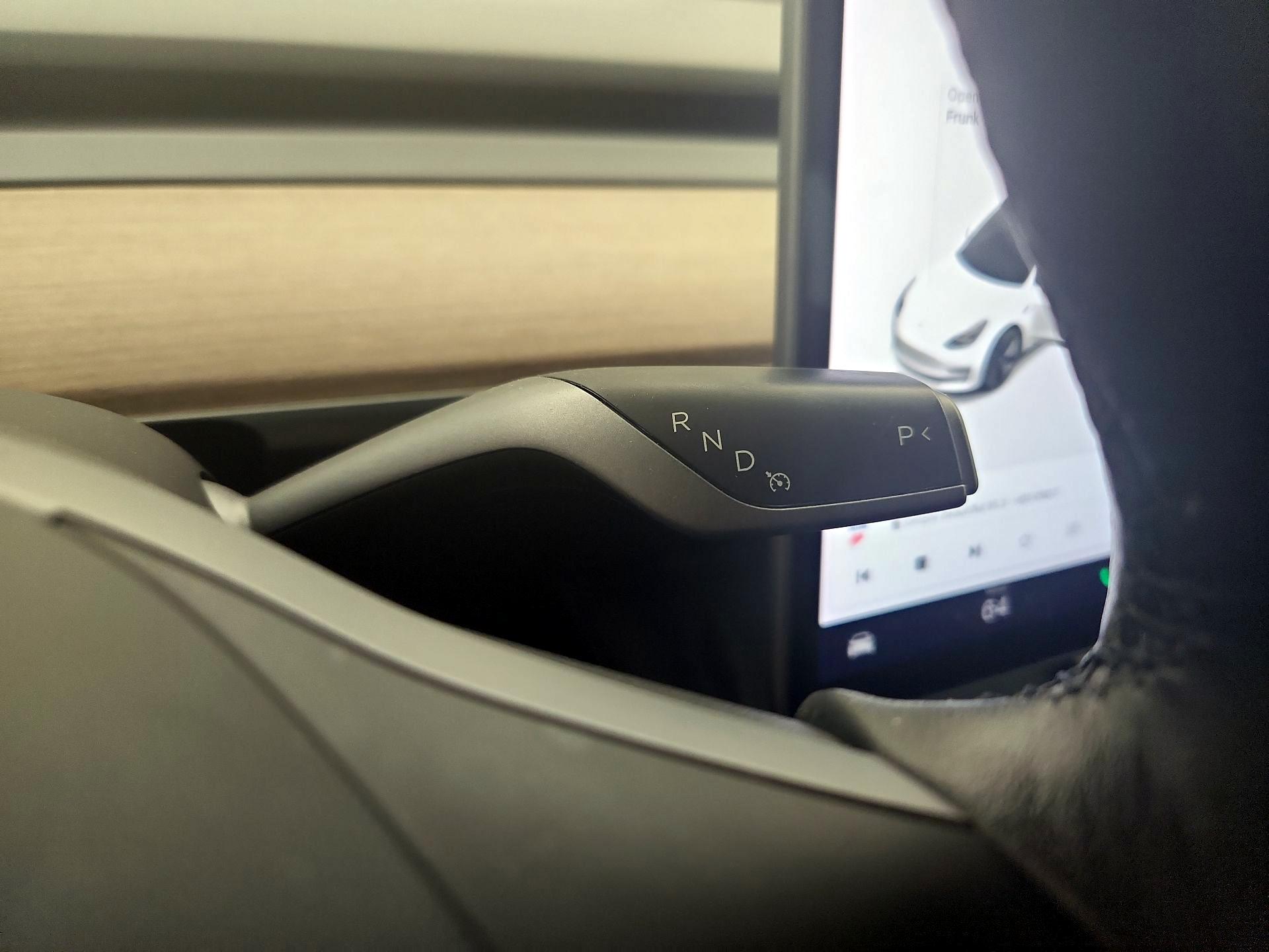 Thumbnail: 2021 Tesla Model 3 - 17