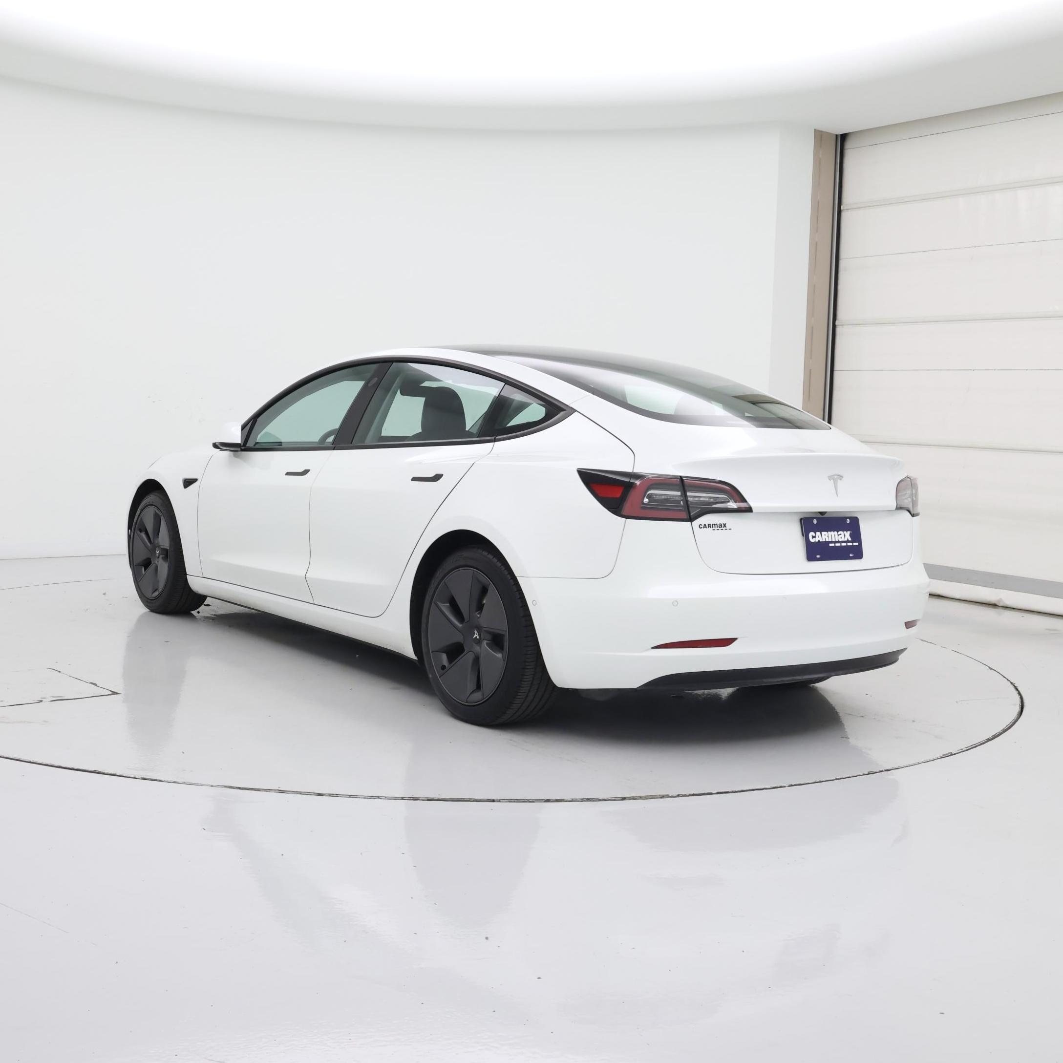 Thumbnail: 2021 Tesla Model 3 - 2