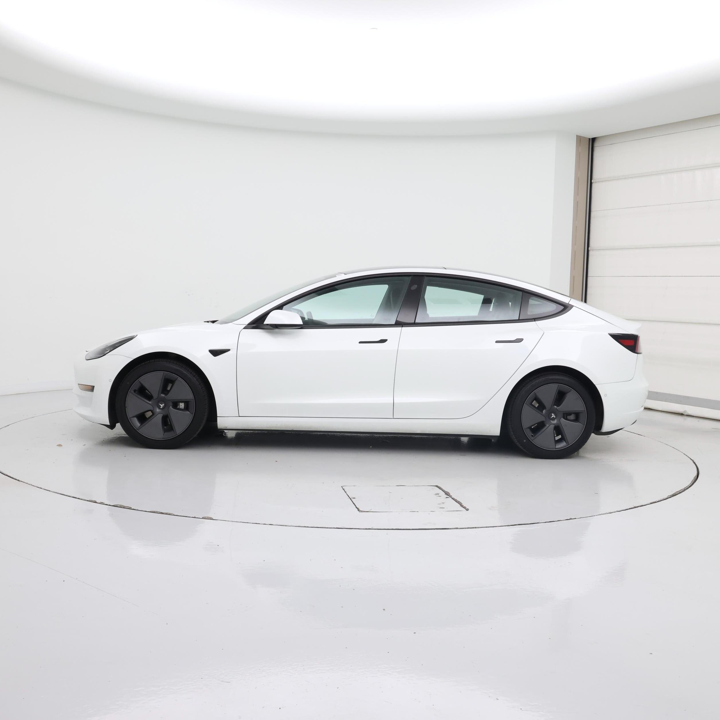 Thumbnail: 2021 Tesla Model 3 - 3